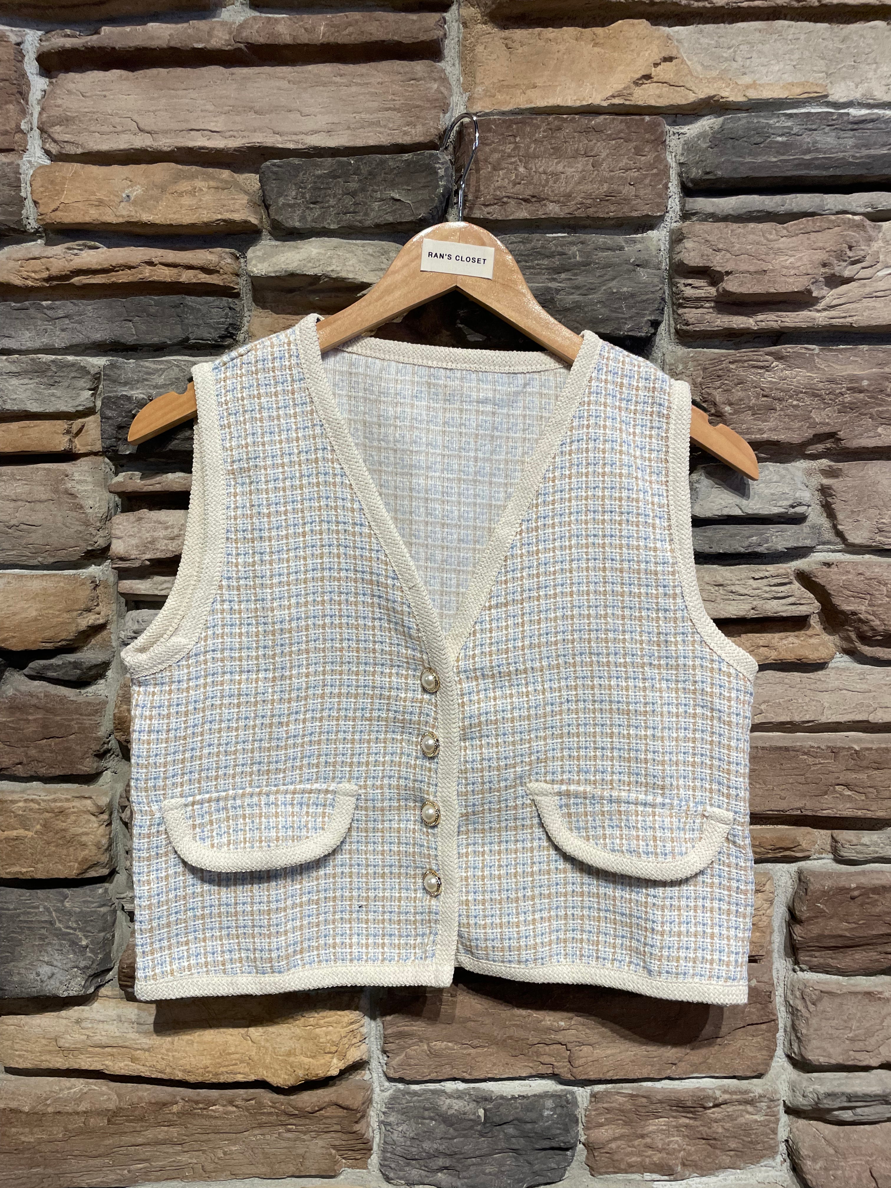 Cropped Vest with Decorative Buttons