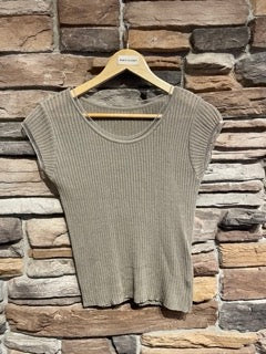 Mesh Trim staple Tee