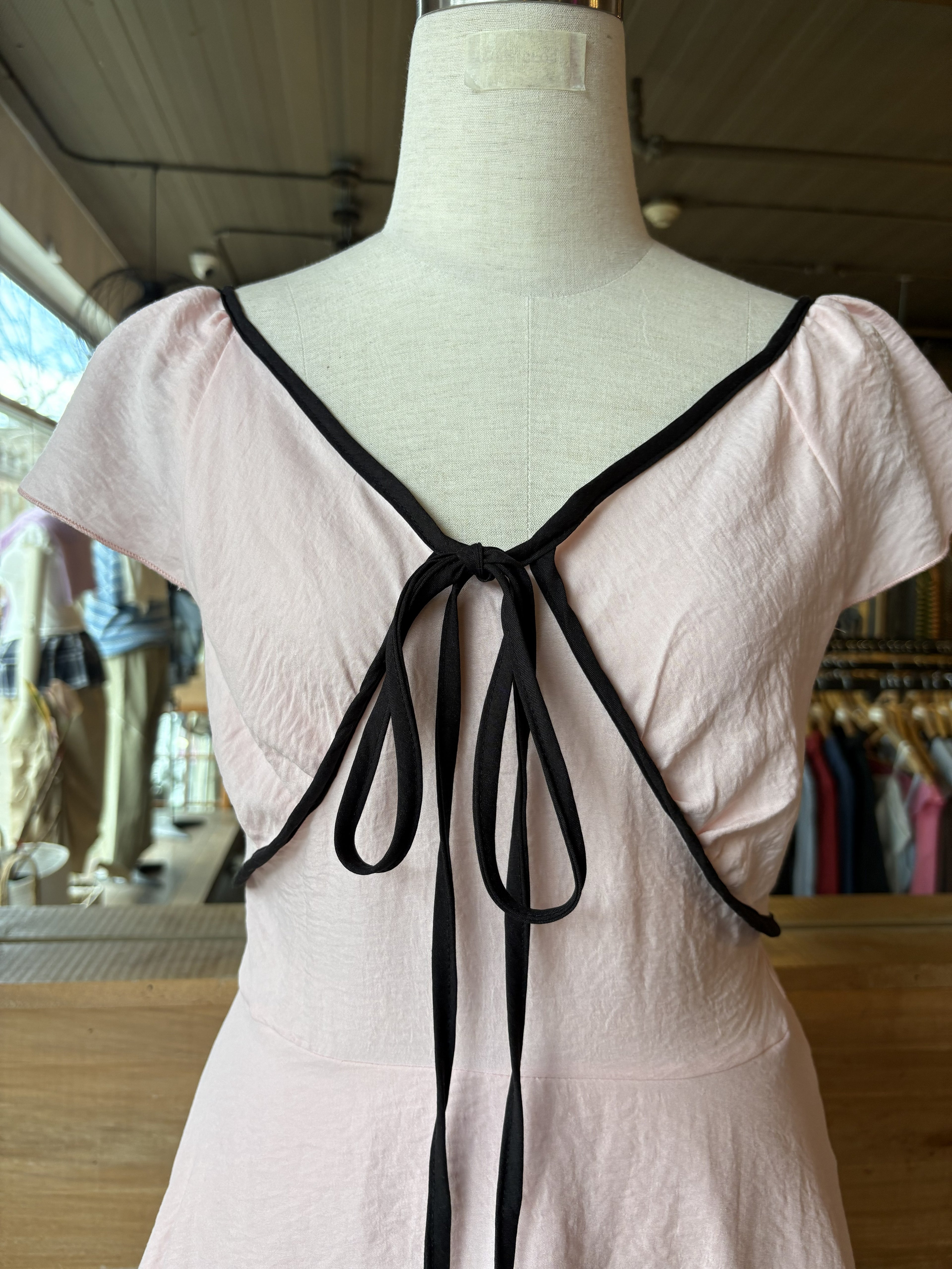 Sweetheart Bow Dress