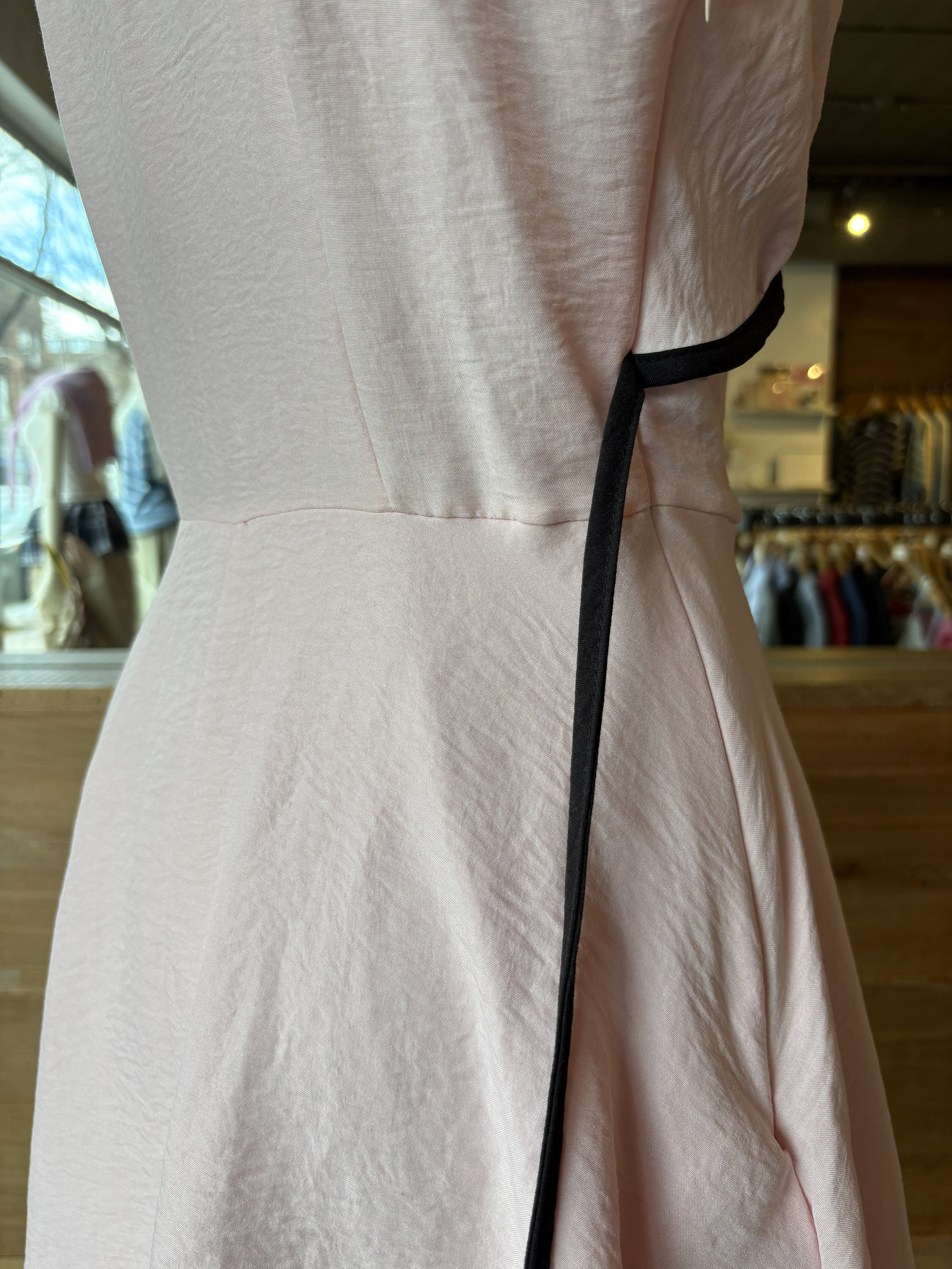 Sweetheart Bow Dress