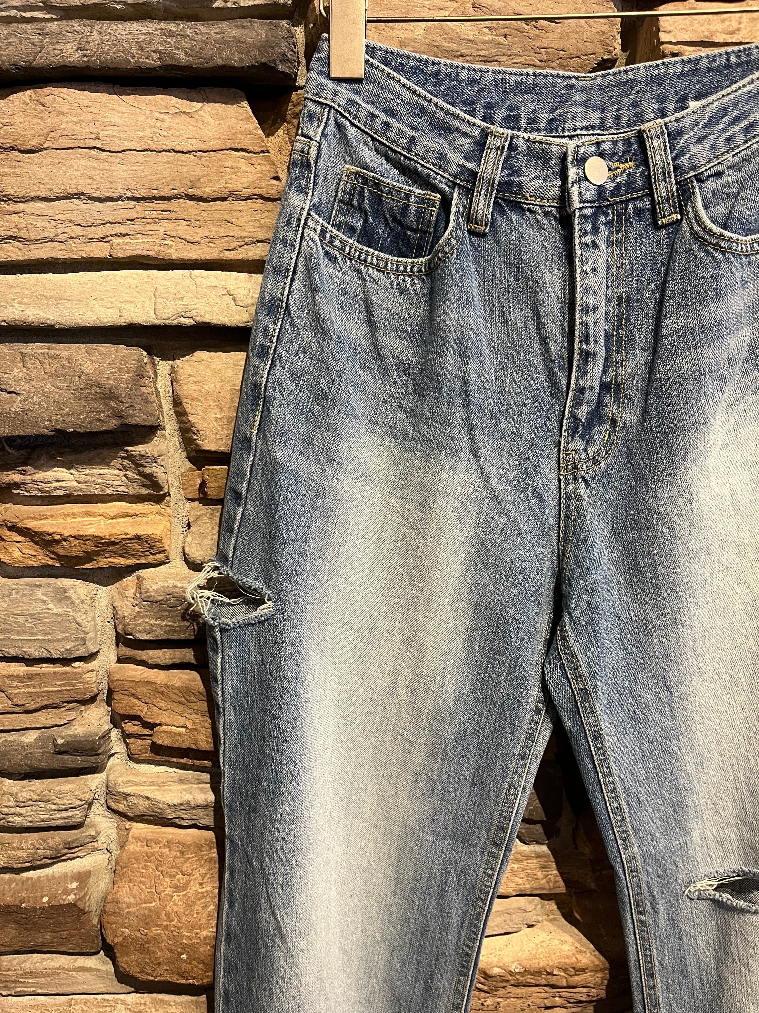 Straight Leg Ripped Jeans