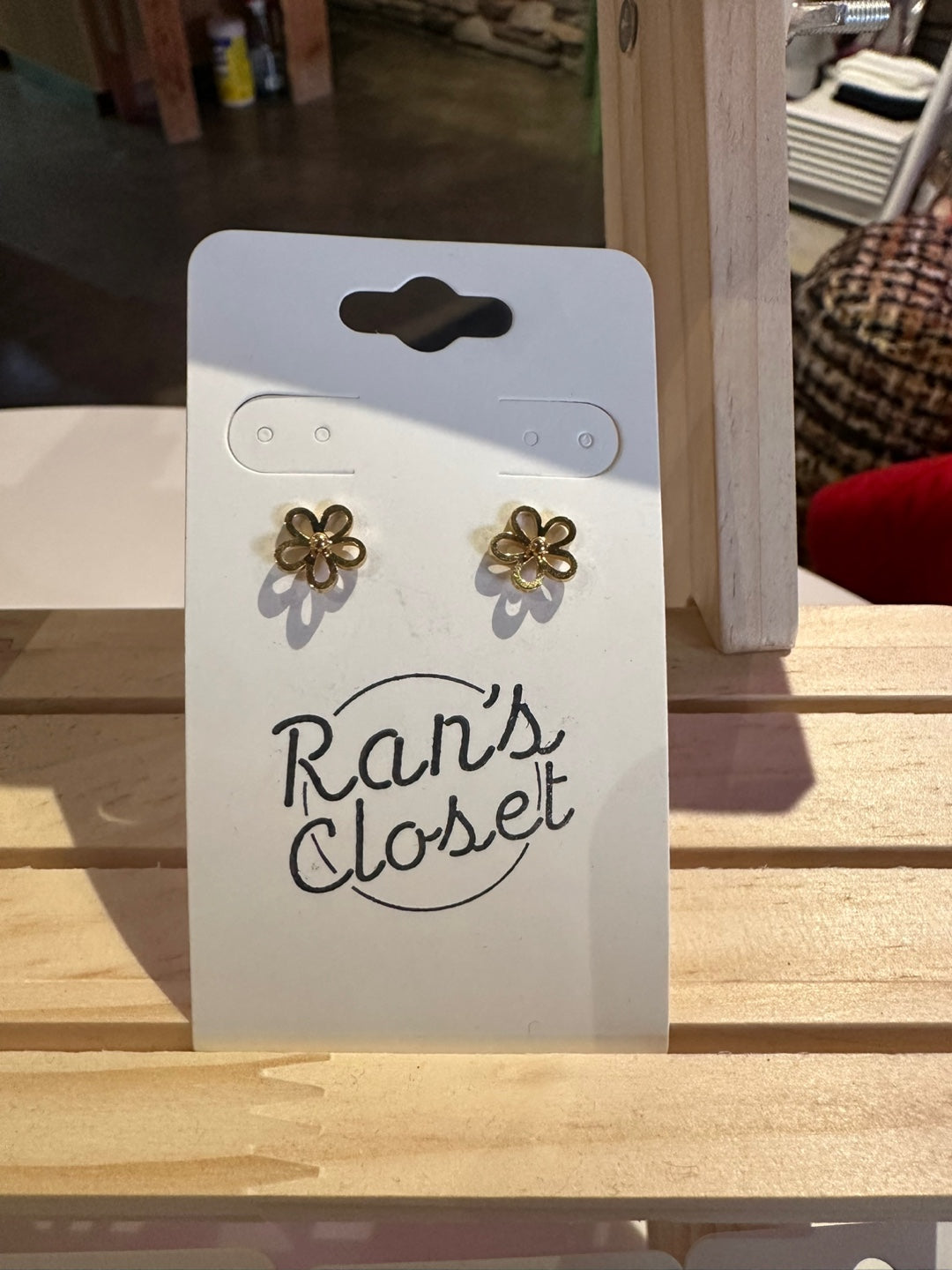 Sweet Floral Stud Earrings