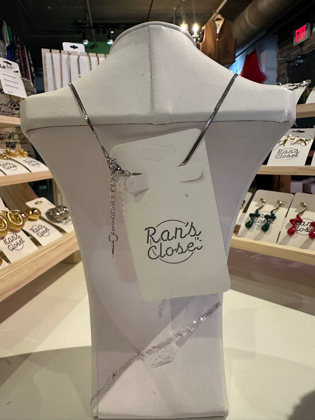Silver Bow Choker Necklace