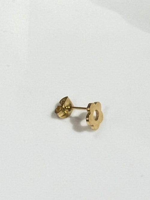 Dainty Flower Earrings