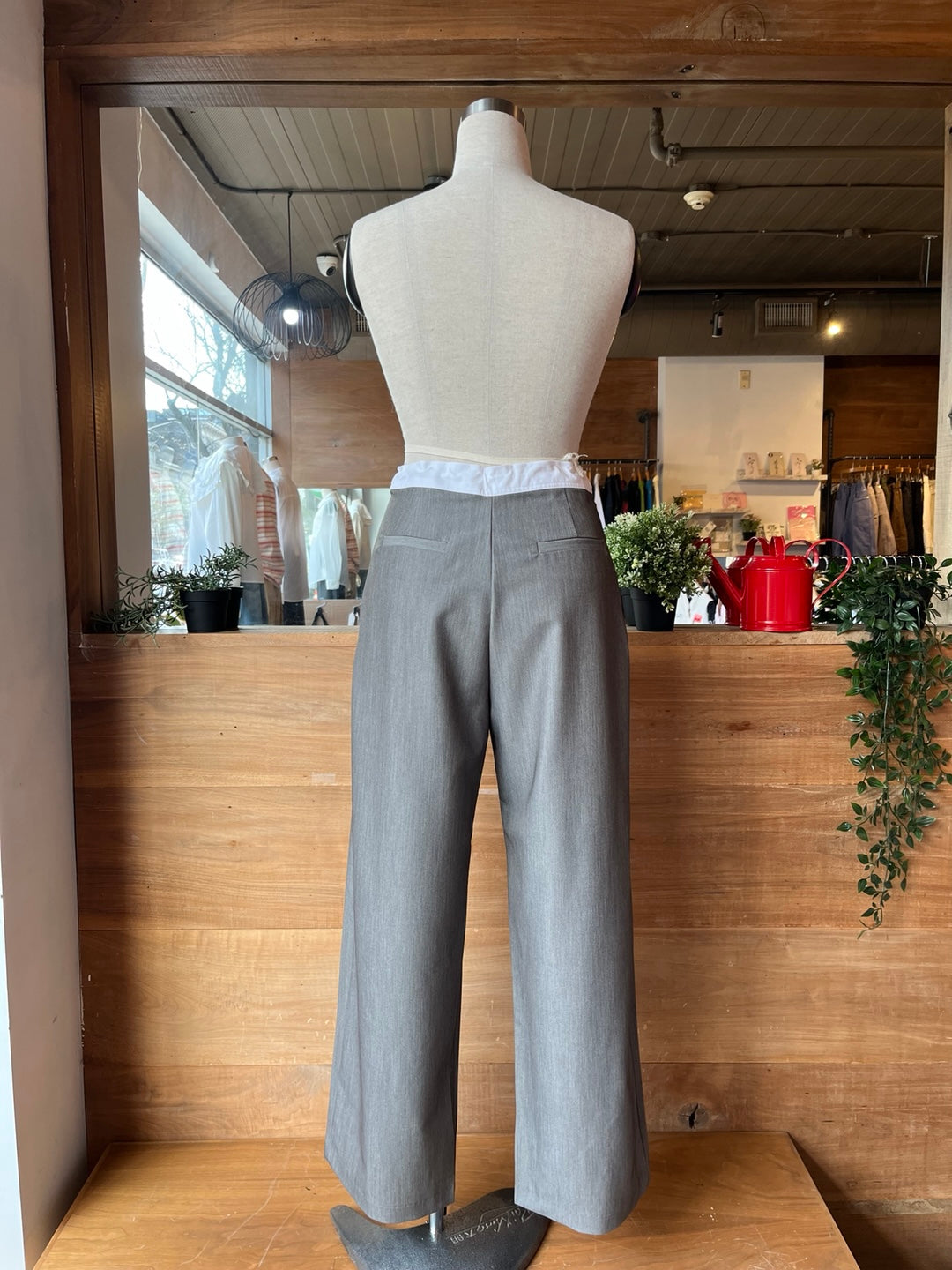 White Waistband Casual Slacks