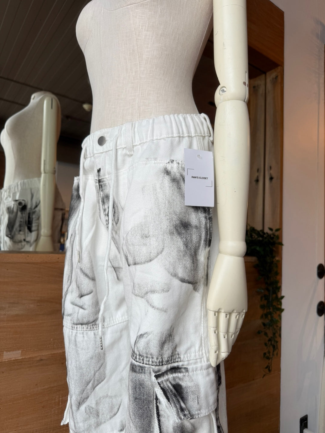 Oil Stain White Pants