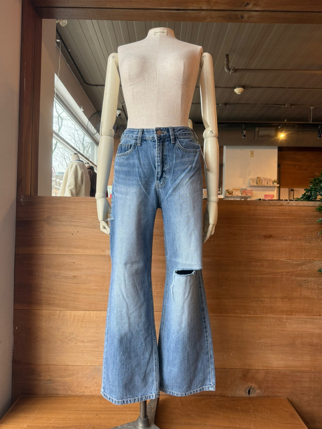 Straight Leg Ripped Jeans