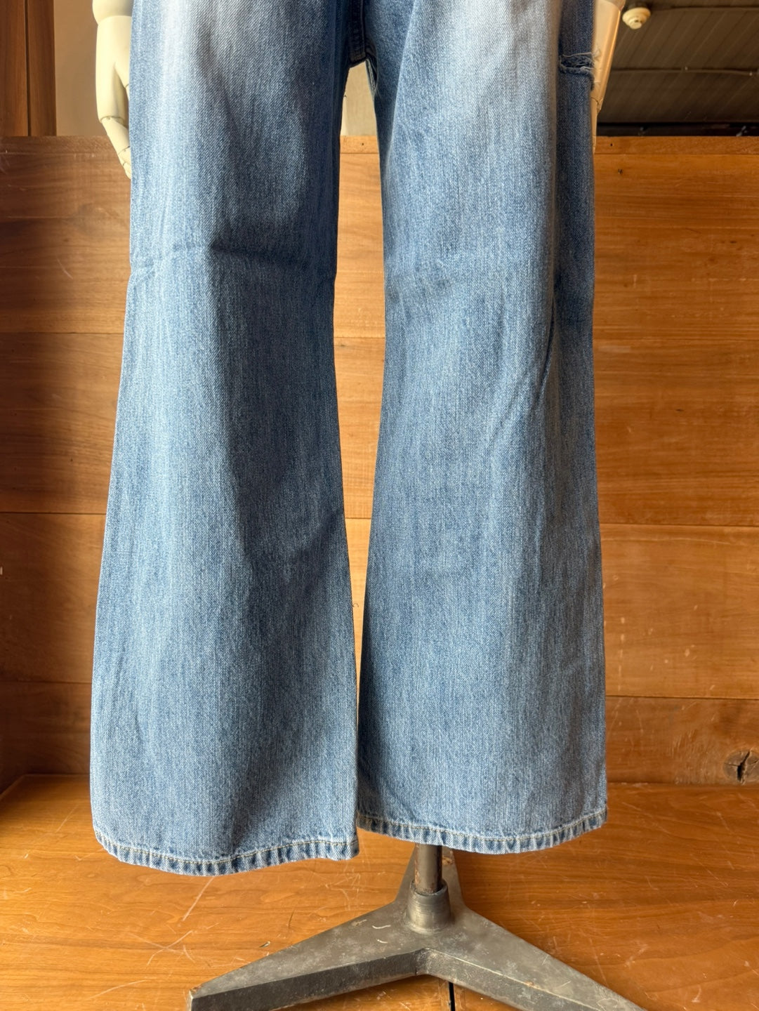 Straight Leg Ripped Jeans
