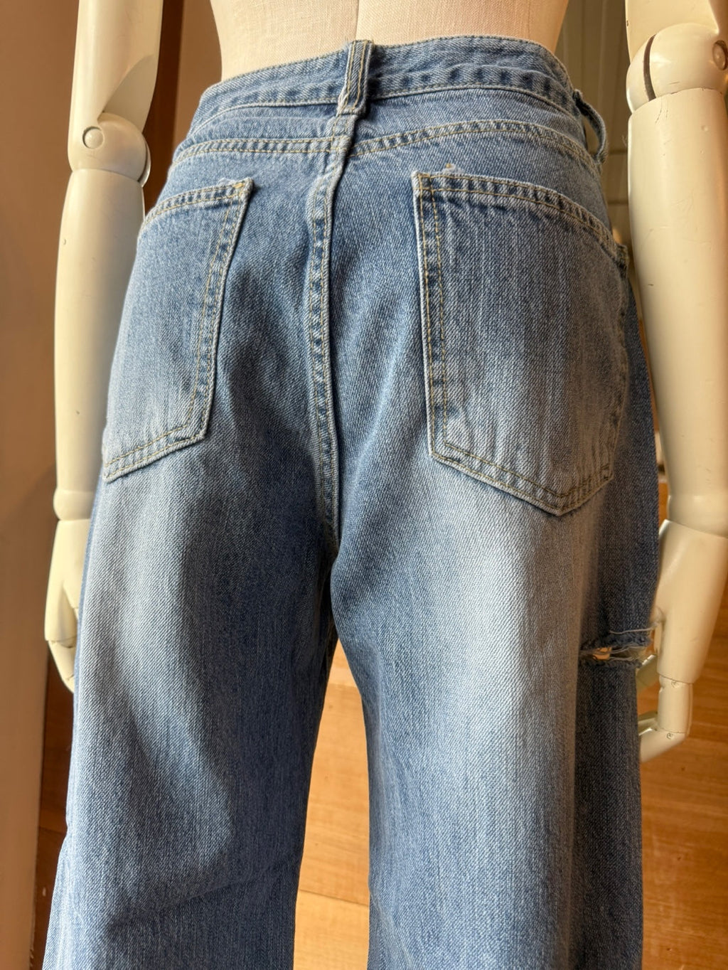 Straight Leg Ripped Jeans
