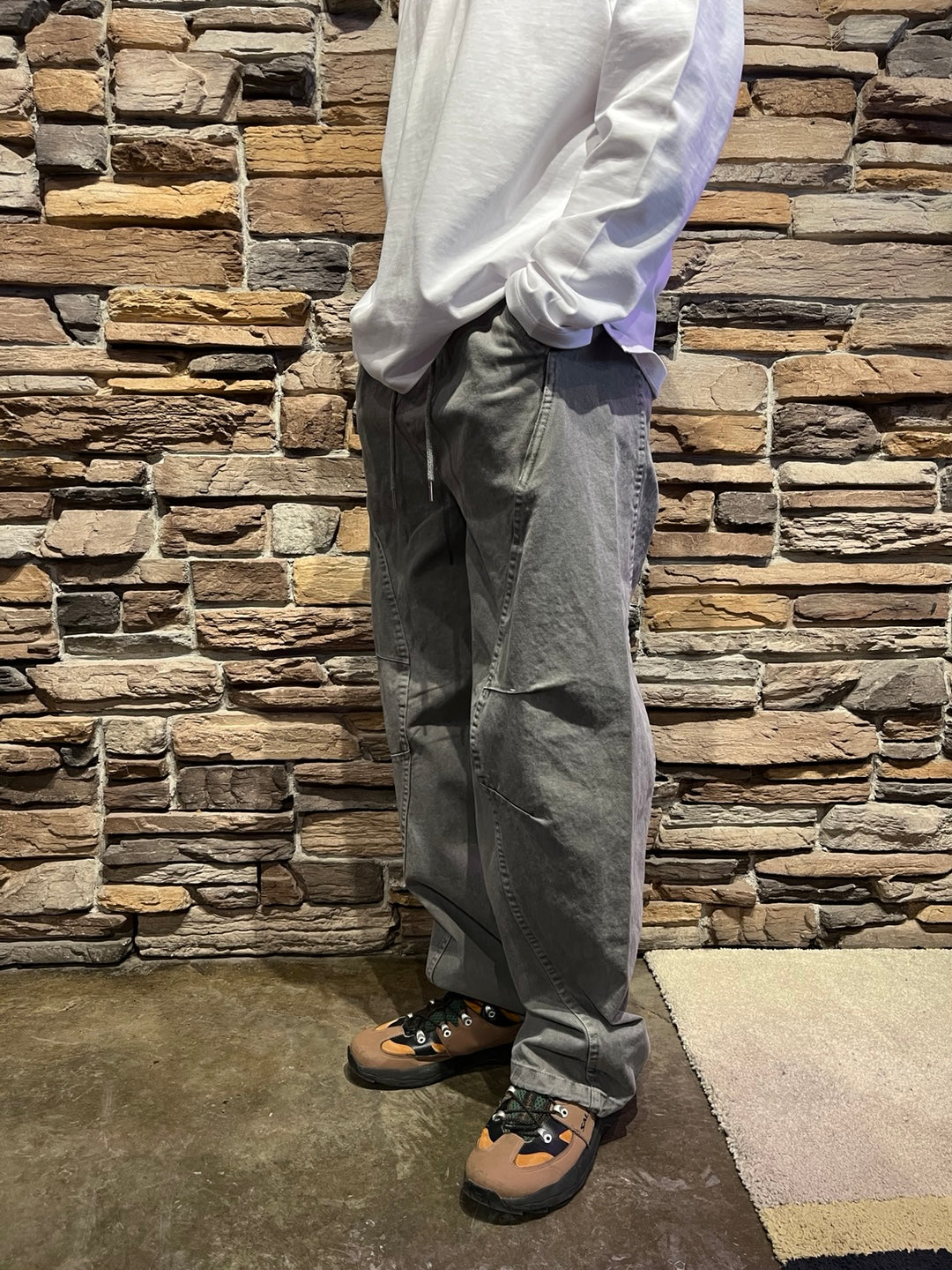 Side Stitch Cotton Cargo Pants