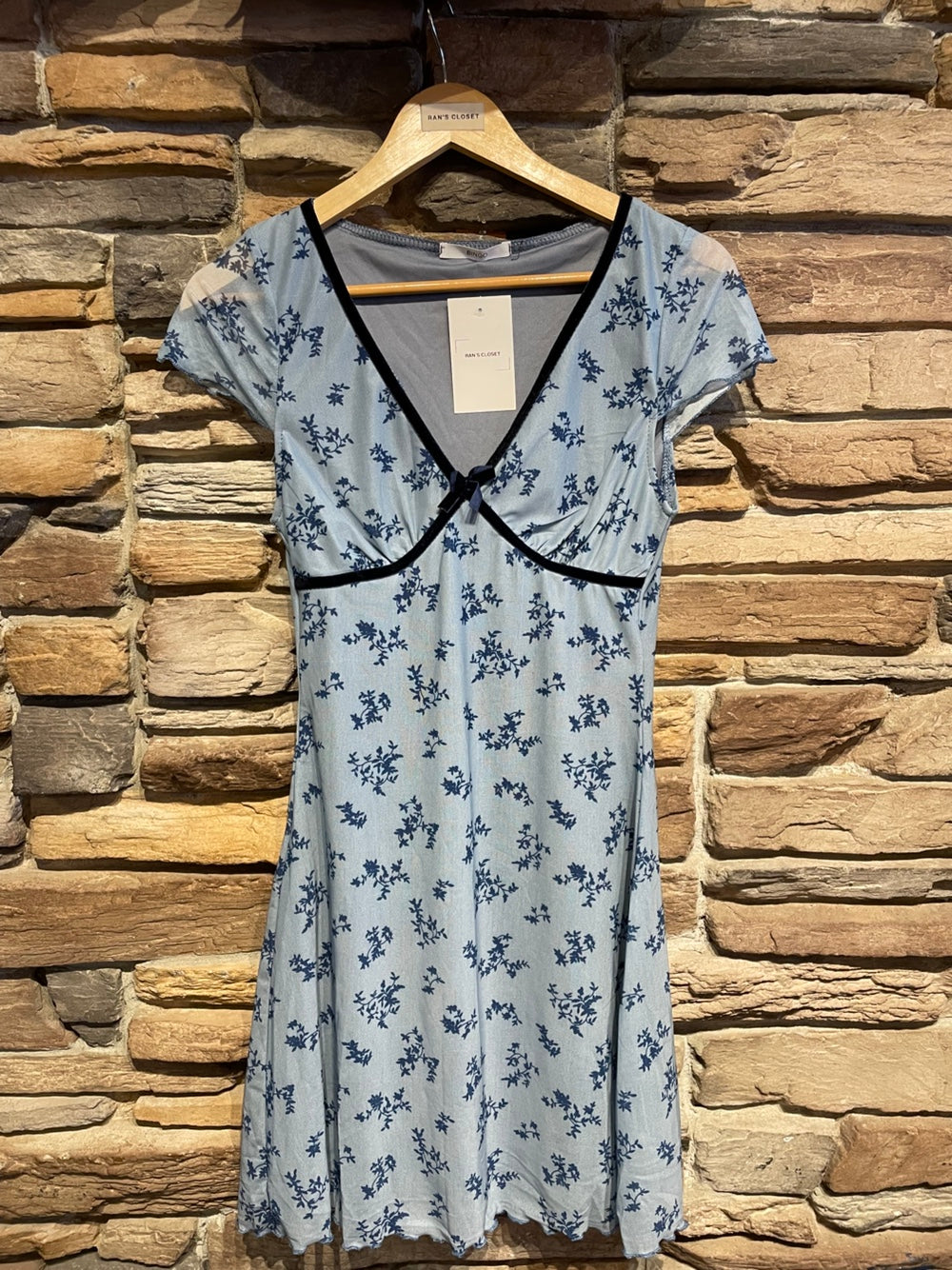 Velvet Piping V-Neck Dress