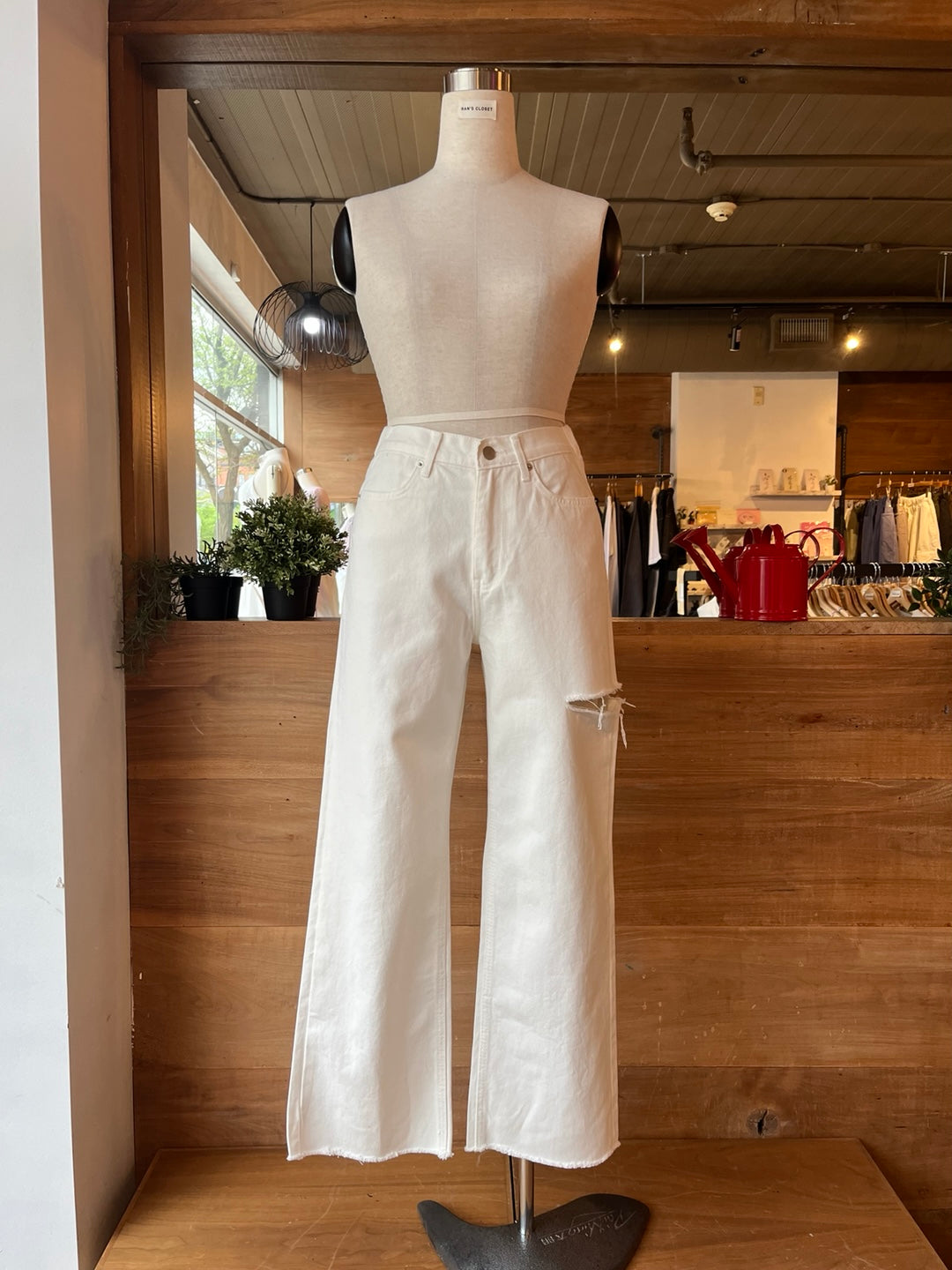 Distressed White Jeans