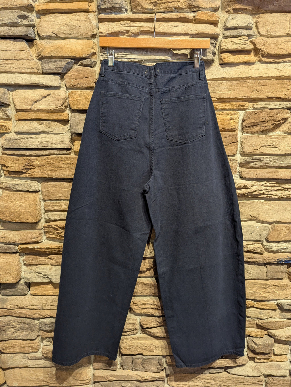 Barrel Fit Women's Pants **we have in stock, check sizes available **