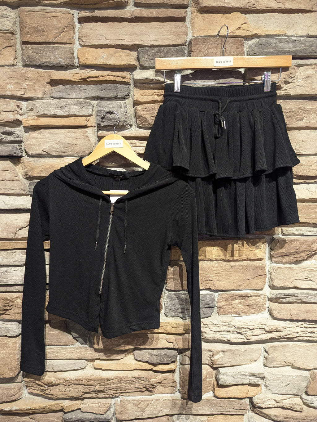Ribbed Day Dream Set With Skirt