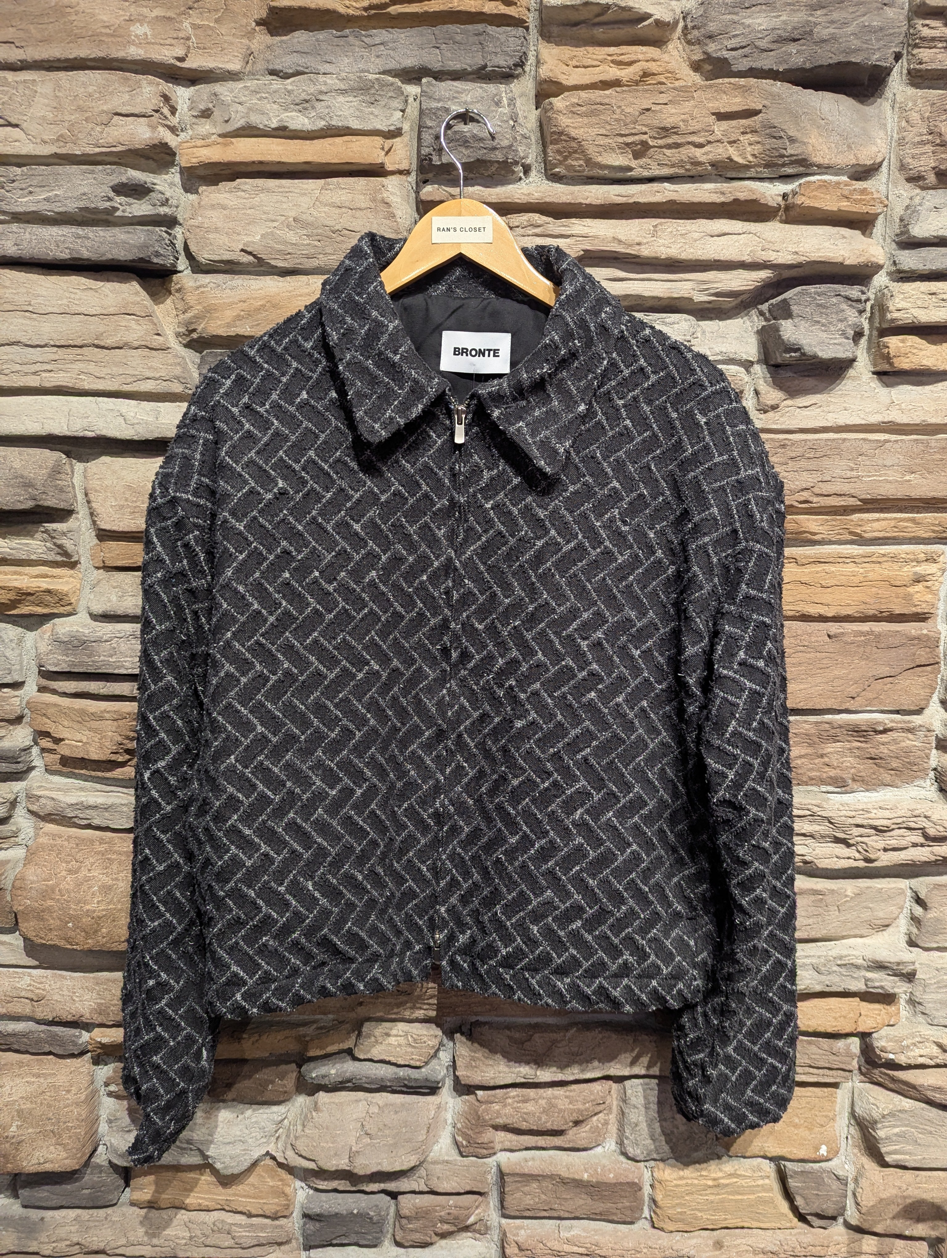 Weathered Herringbone Double Zip