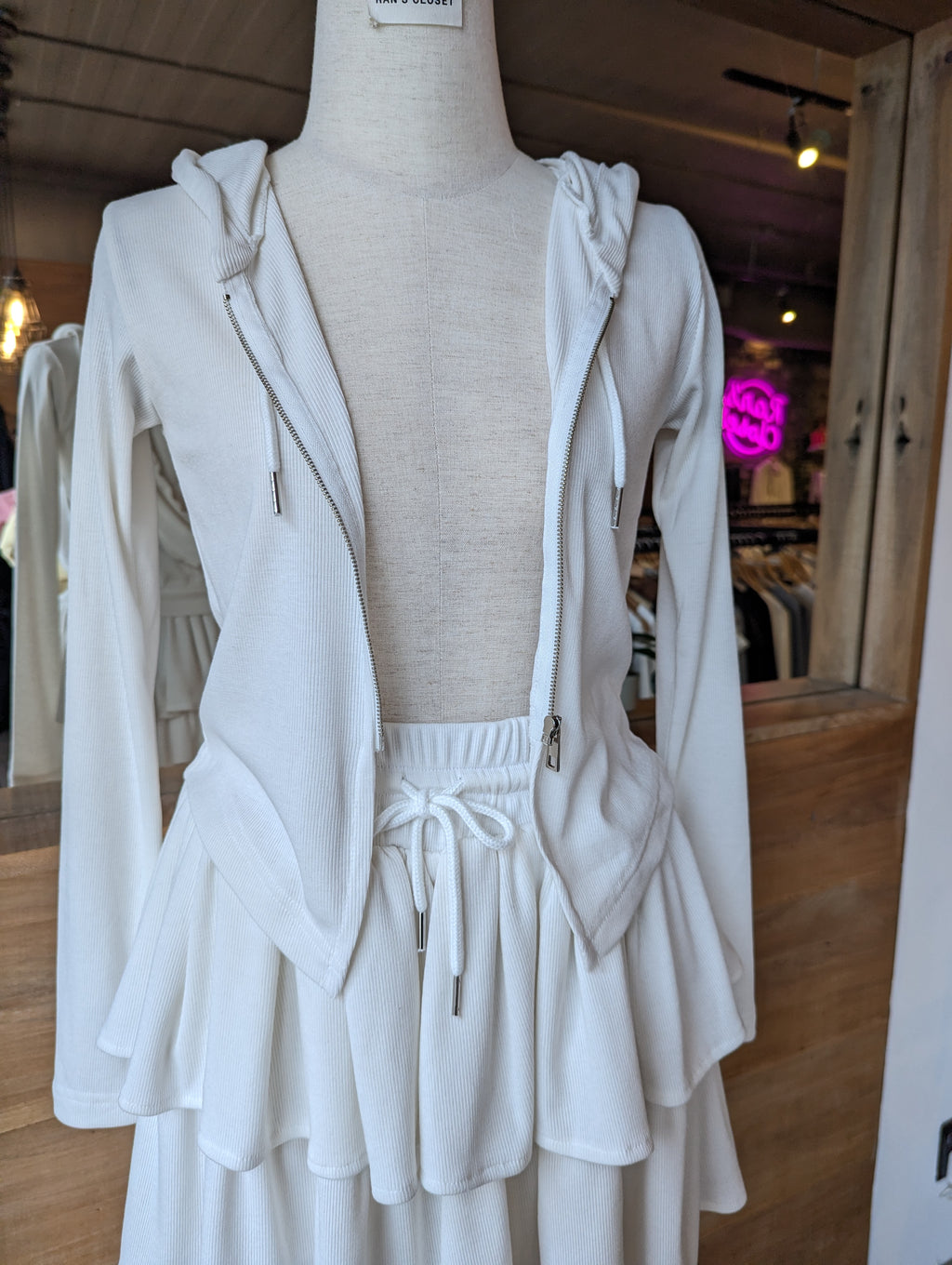 Ribbed Day Dream Set With Skirt