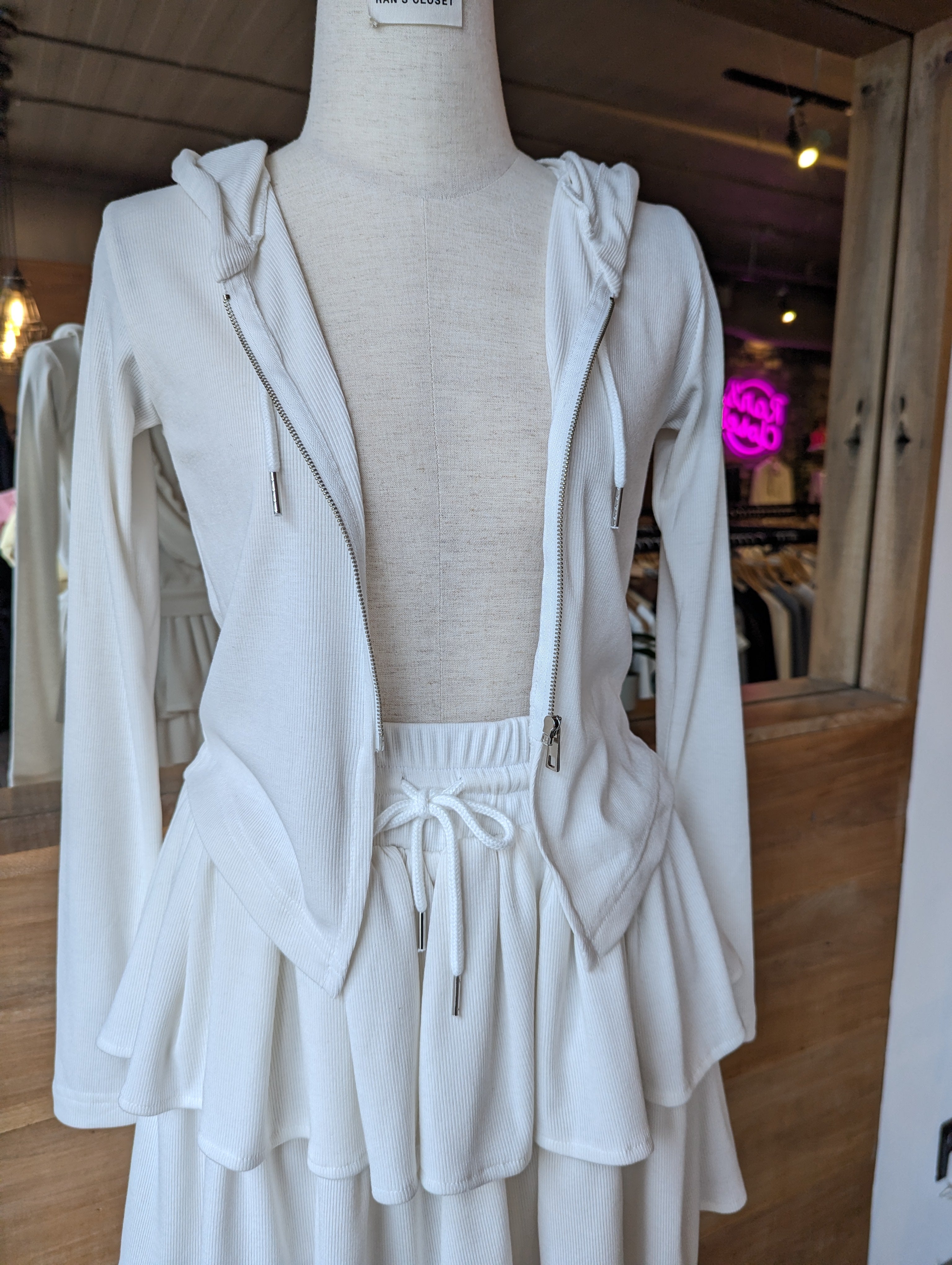 Ribbed Day Dream Set With Skirt