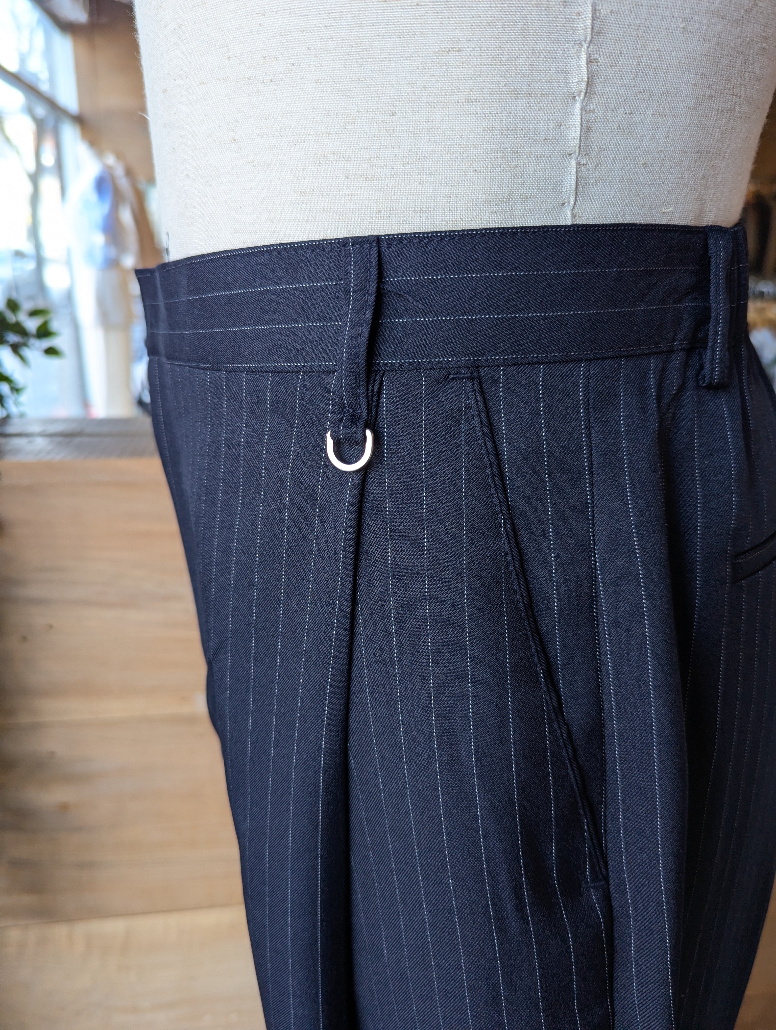 Dapper Pleated Ring Trouser