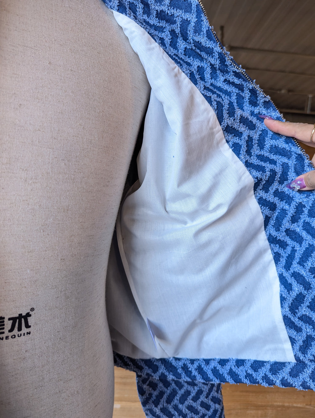 Weathered Herringbone Double Zip