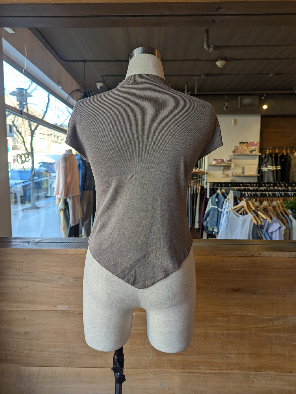 Soft Sculpt Mock neck Tee
