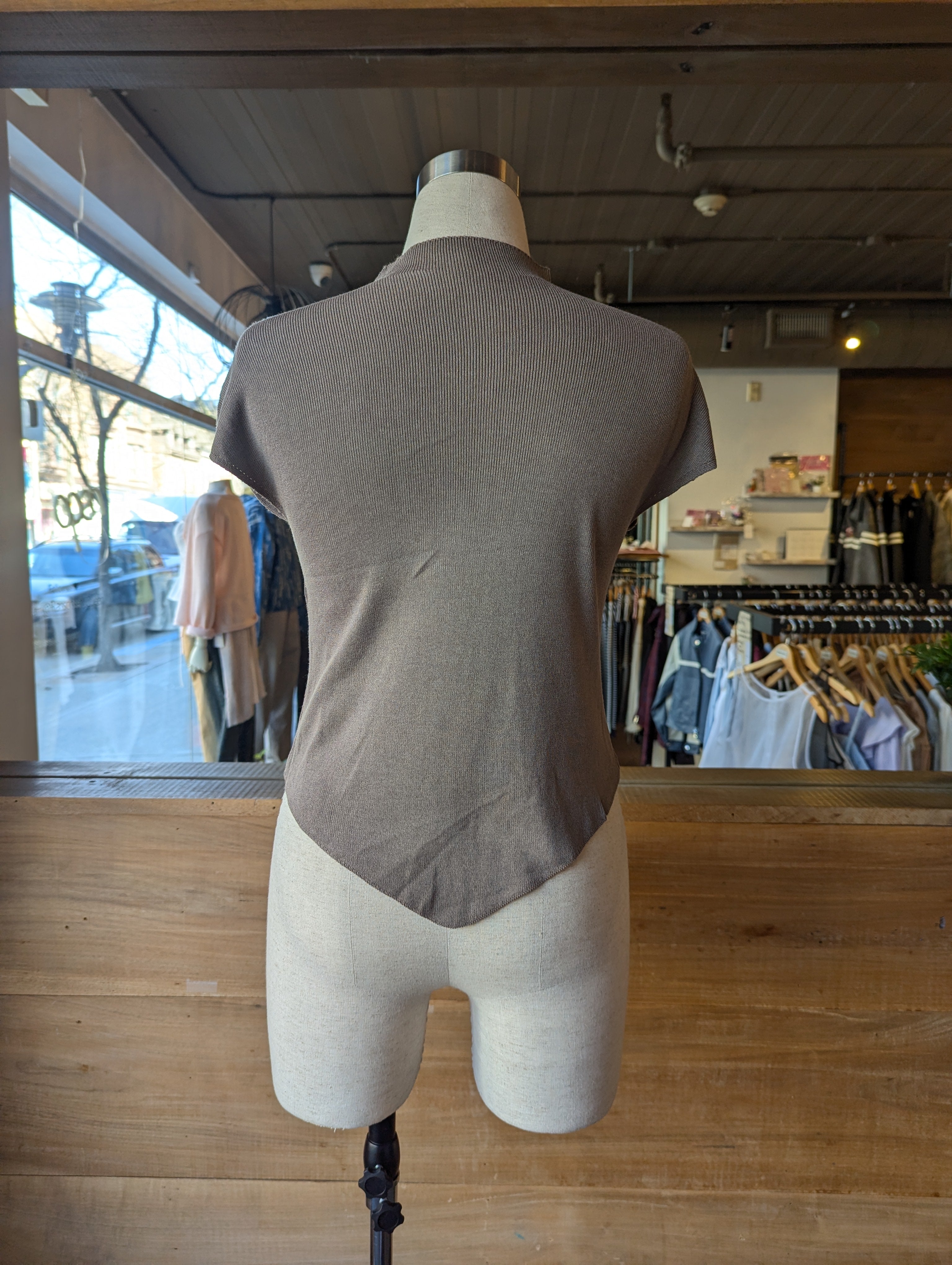 Soft Sculpt Mock neck Tee