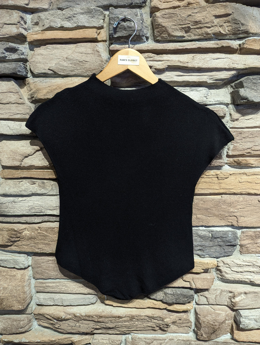 Soft Sculpt Mock neck Tee