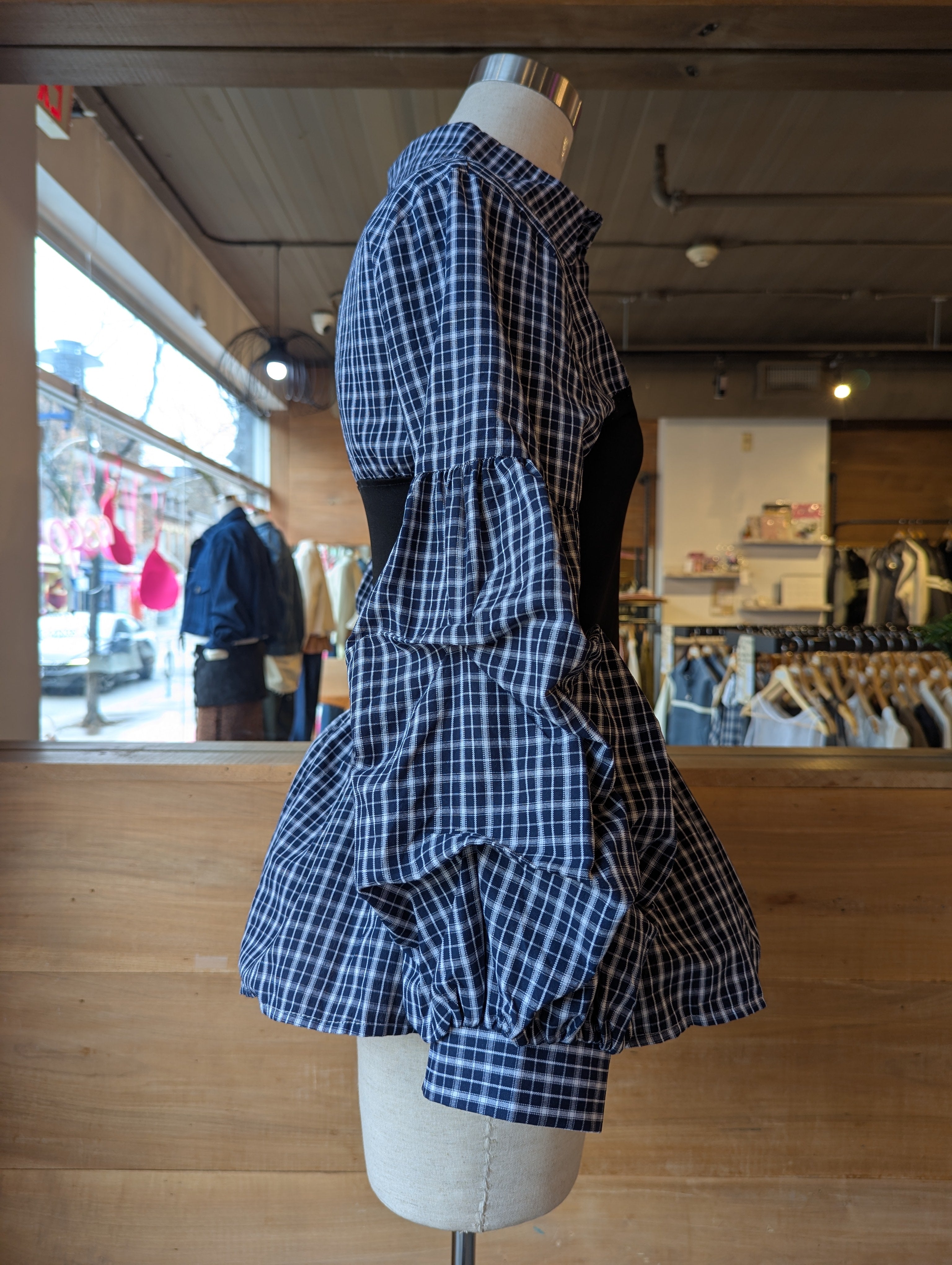 Soft Puff Plaid Top