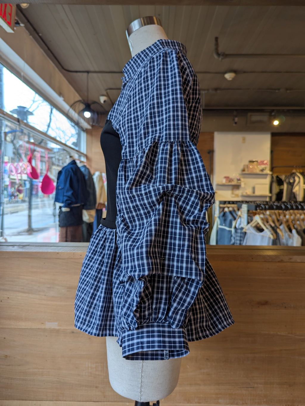 Soft Puff Plaid Top