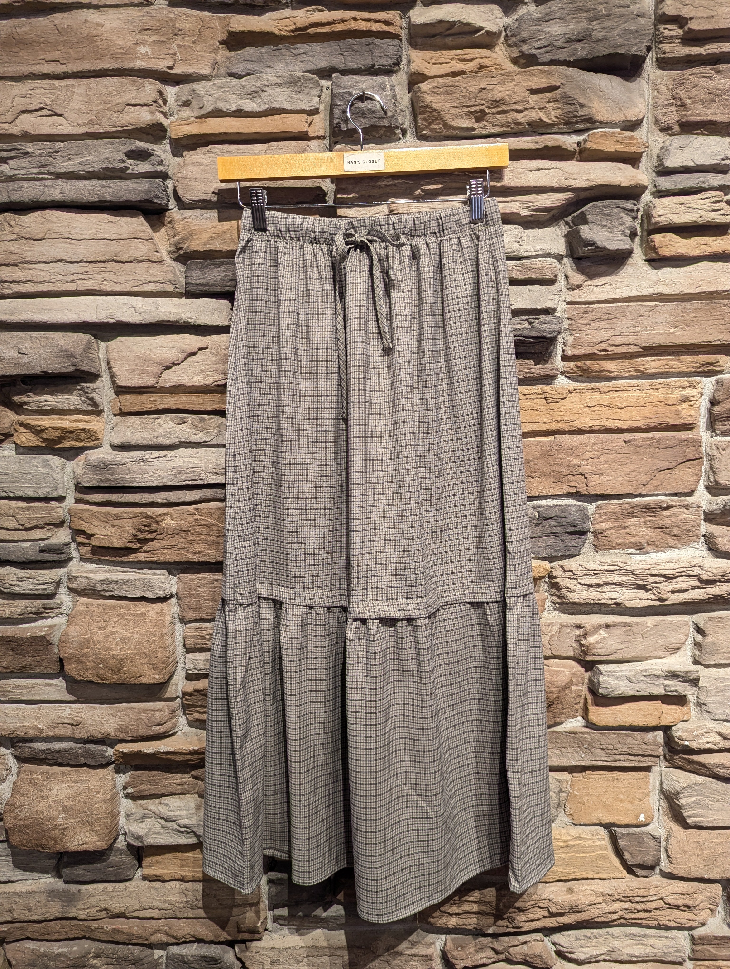 Relaxed Plaid Maxi Skirt
