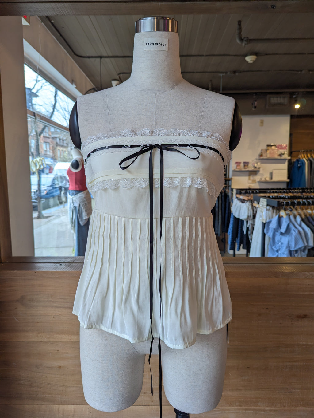 Coquette Ribbon Strapless Top