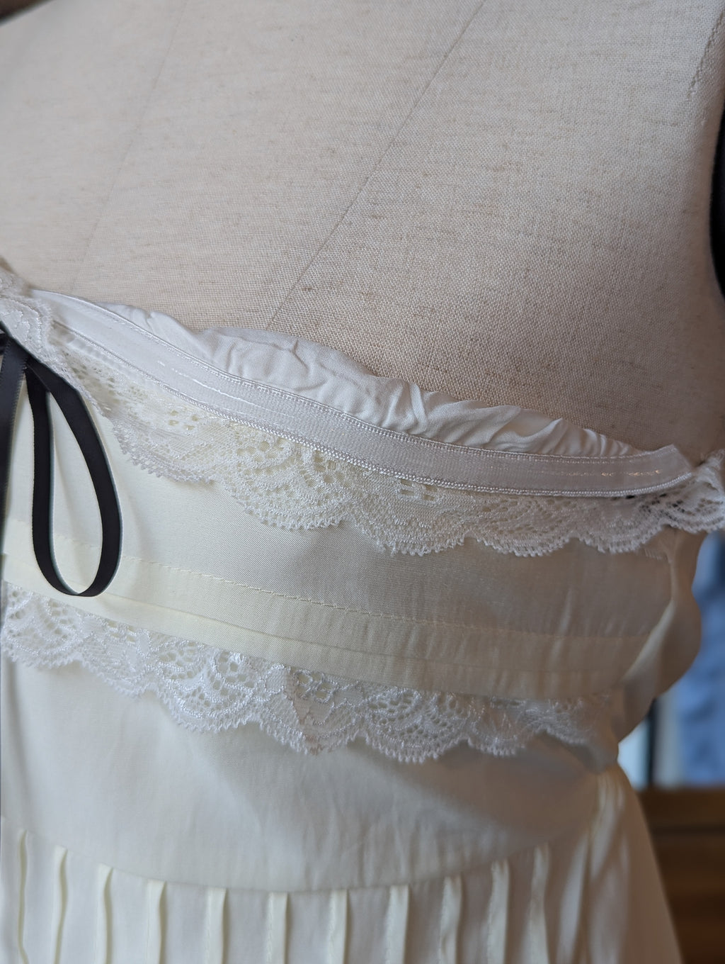 Coquette Ribbon Strapless Top