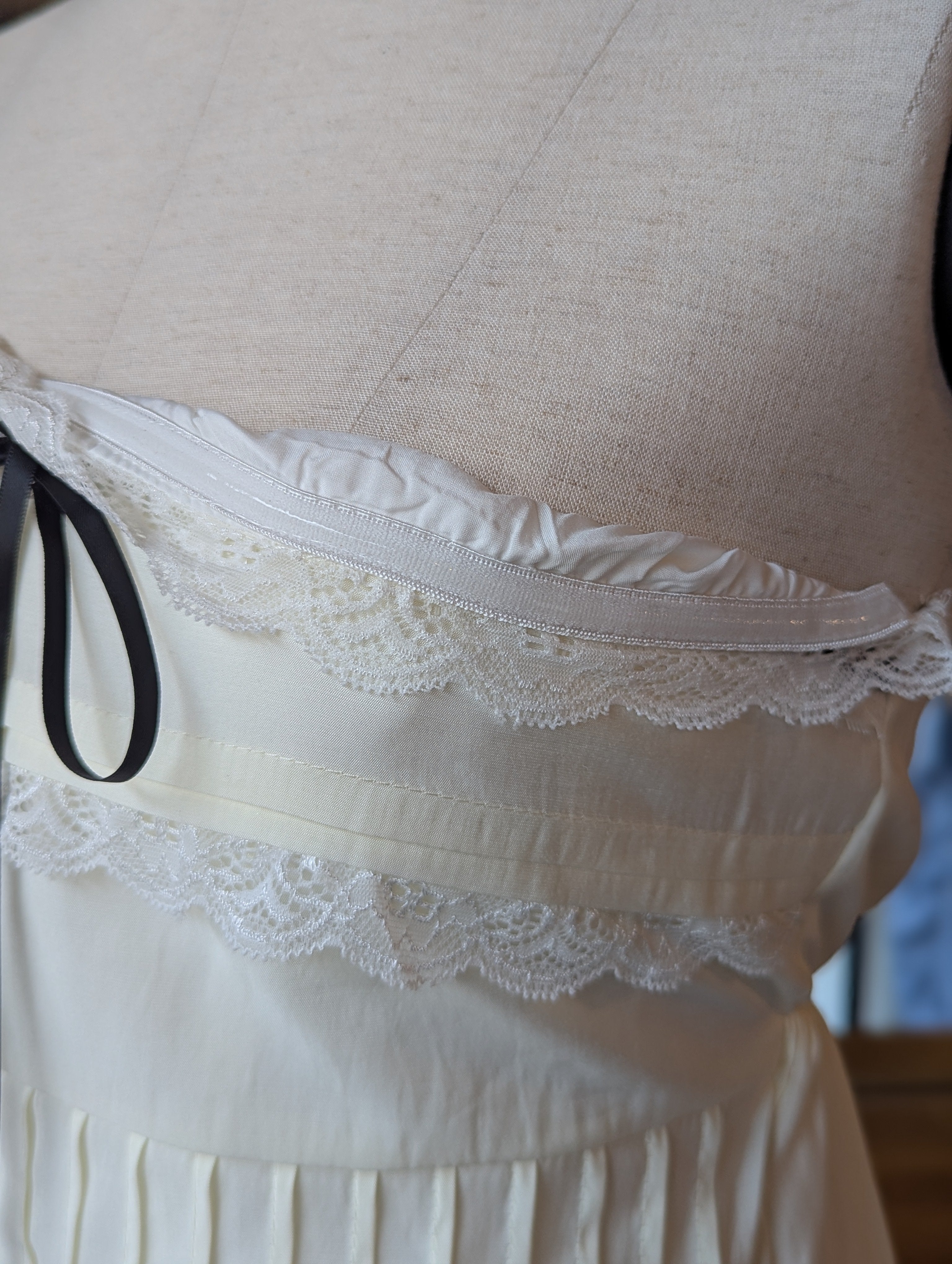 Coquette Ribbon Strapless Top