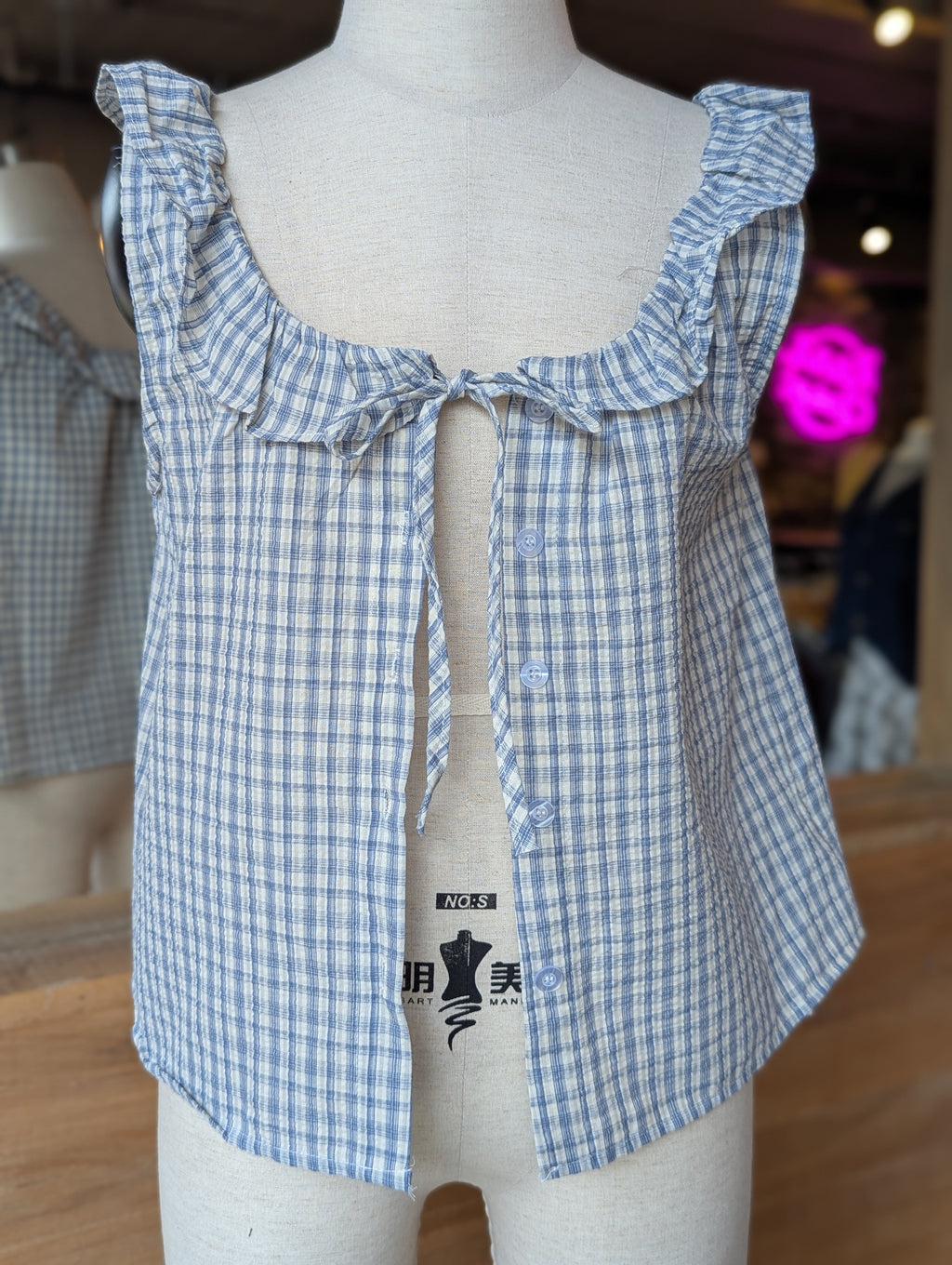 Countryside Tie Tank