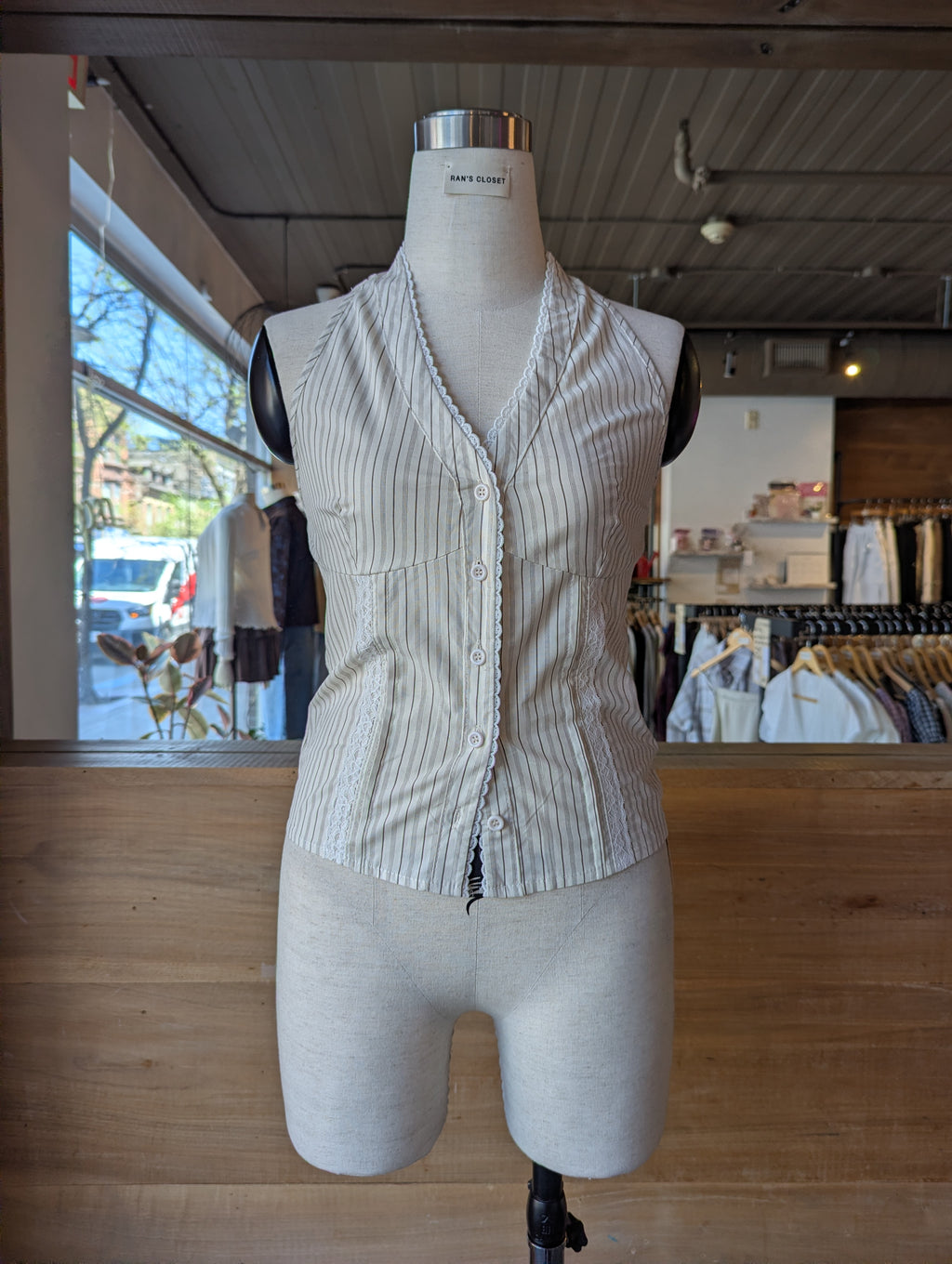 Sunny Stroll Lace Halter