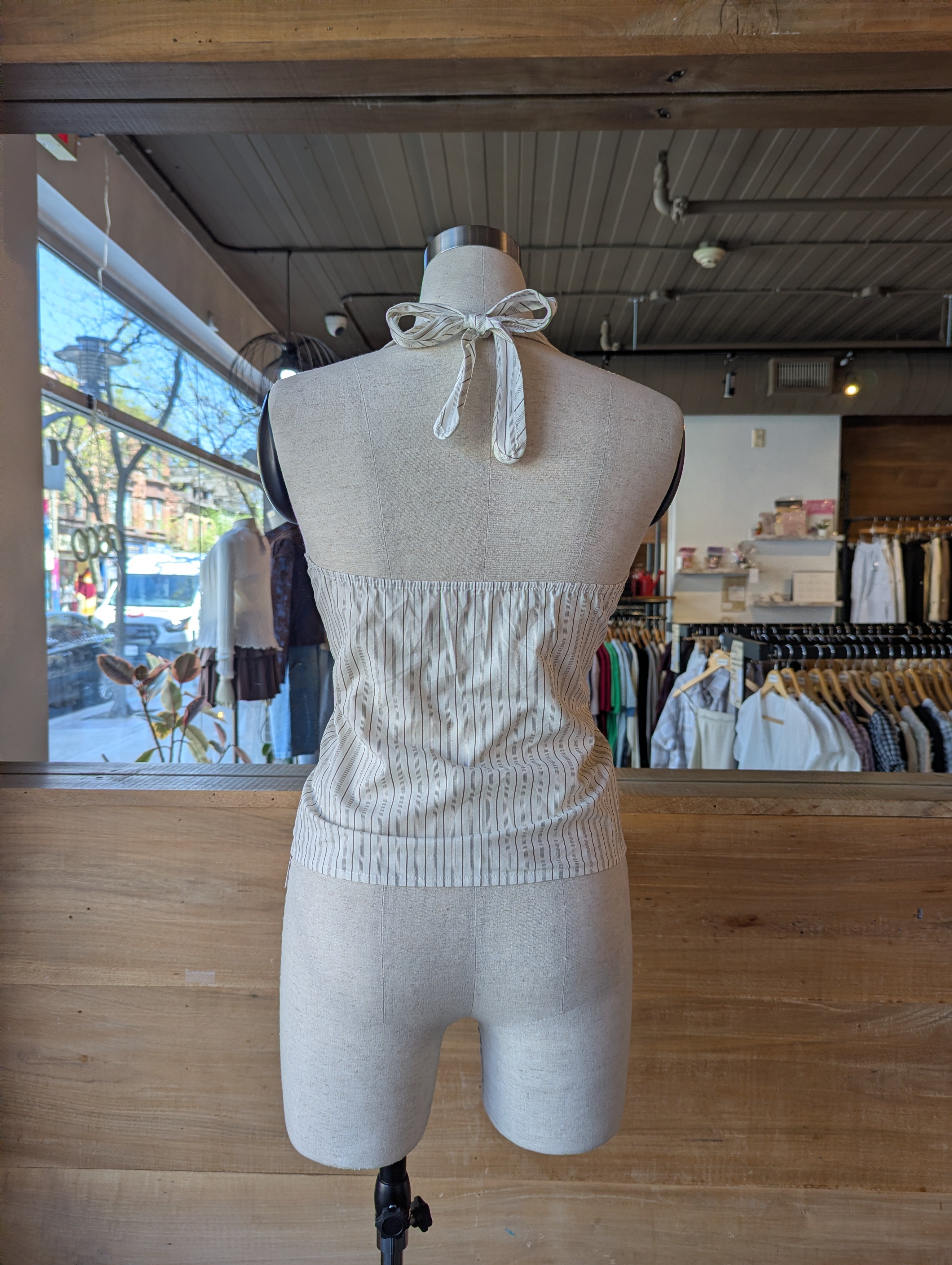 Sunny Stroll Lace Halter