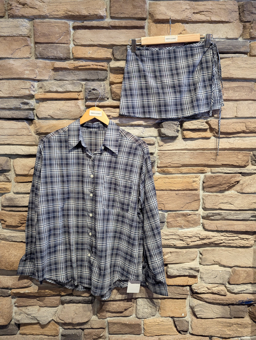 Camden Check Wrap Set