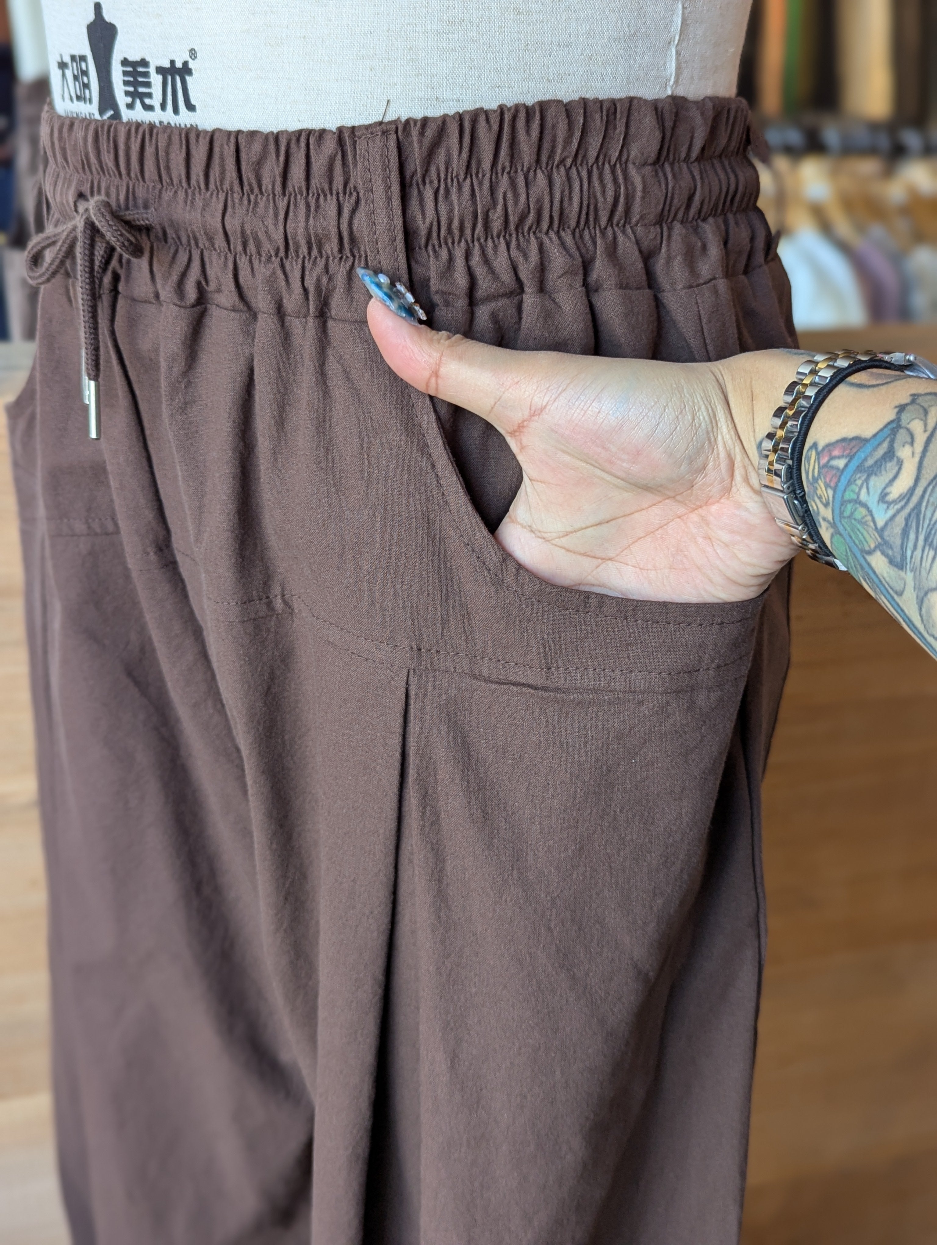 Windrise Pleated Wide-Leg Pant