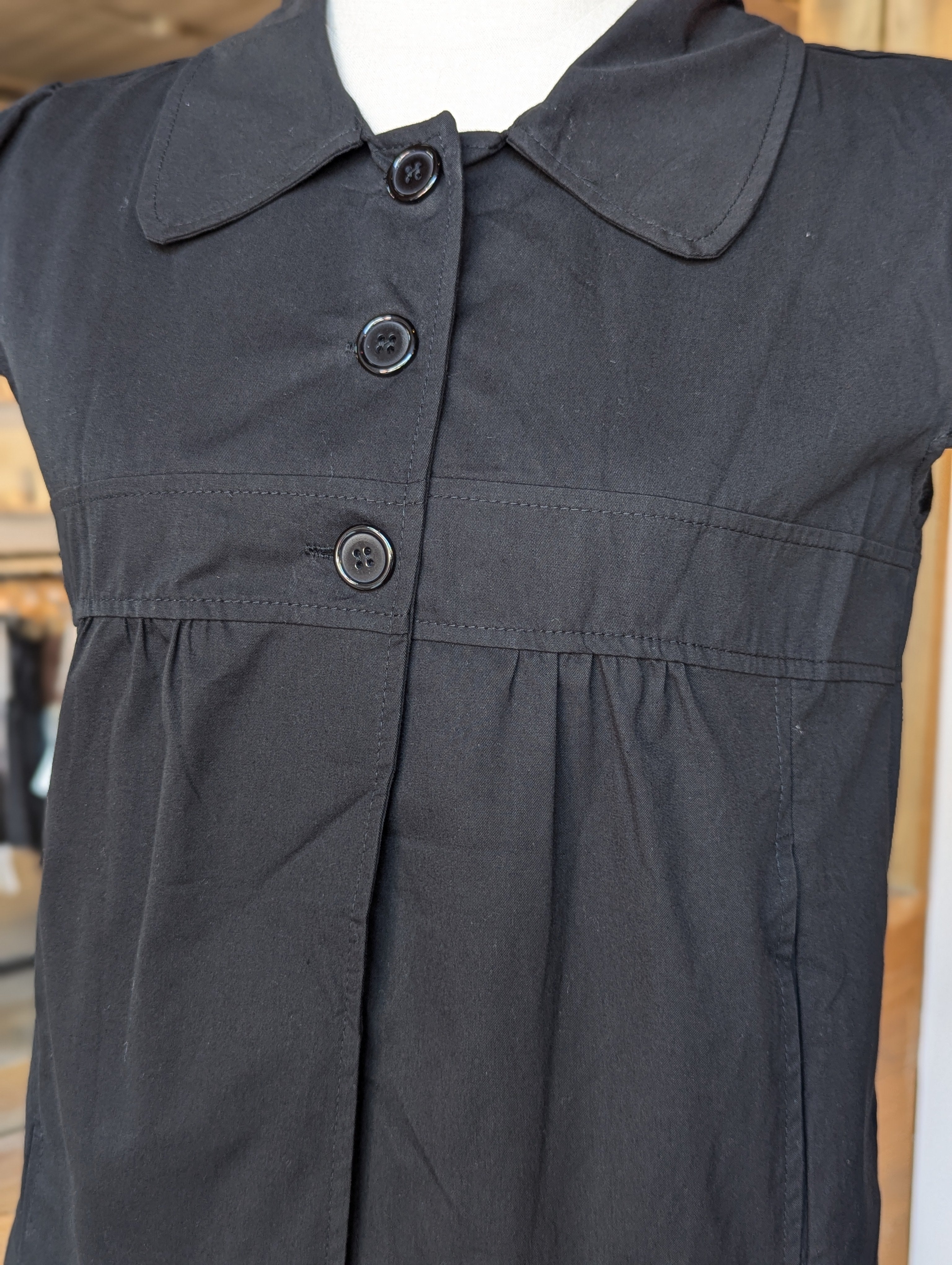 Luna Cap Sleeve 3 Button Jacket