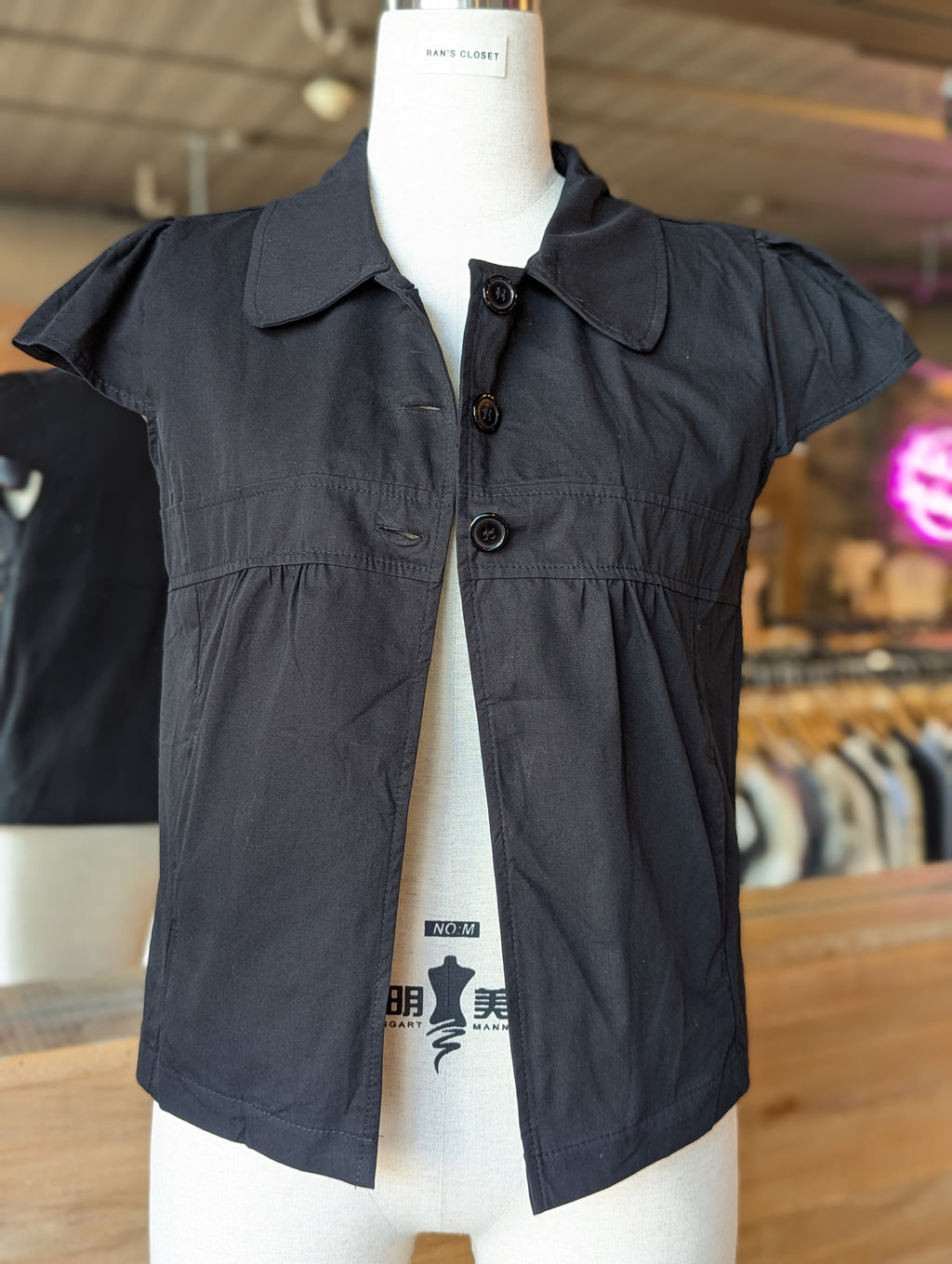 Luna Cap Sleeve 3 Button Jacket