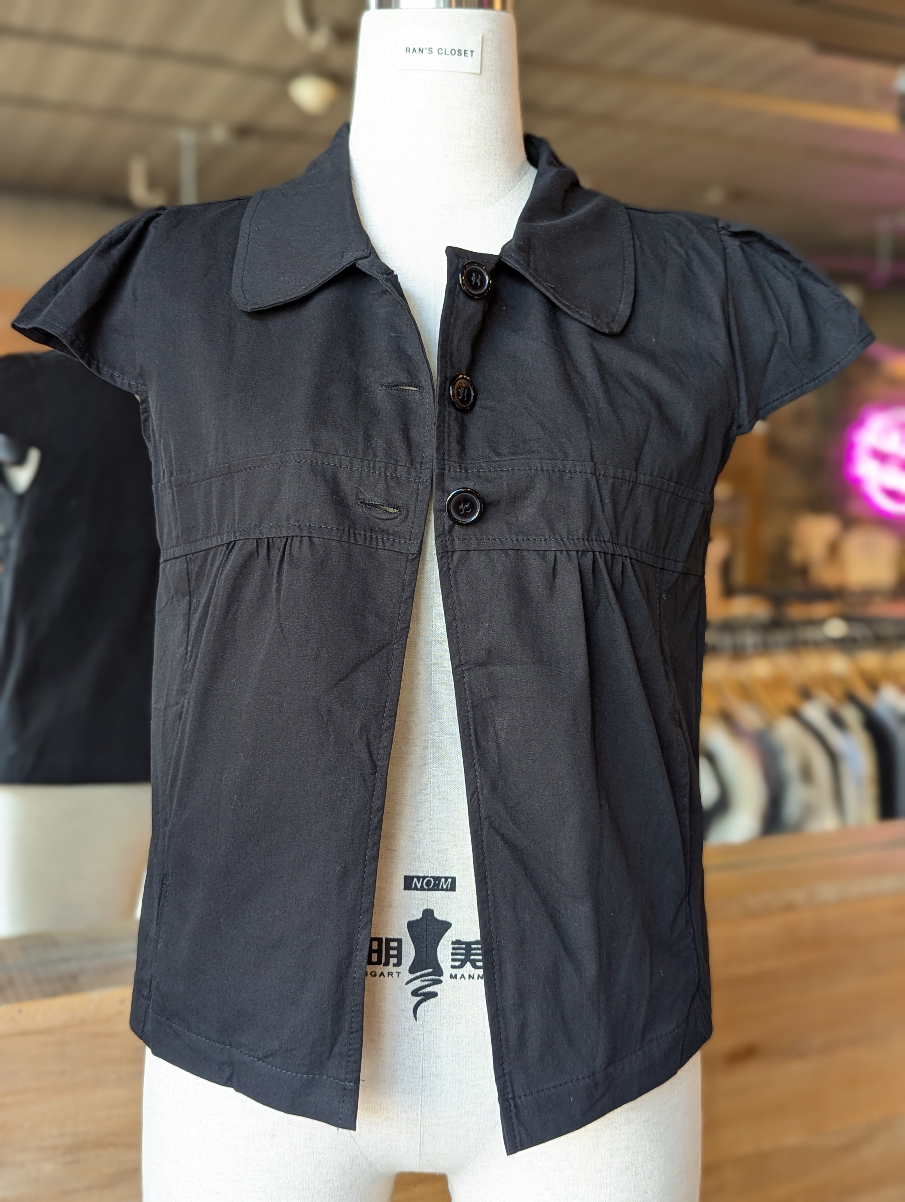 Luna Cap Sleeve 3 Button Jacket