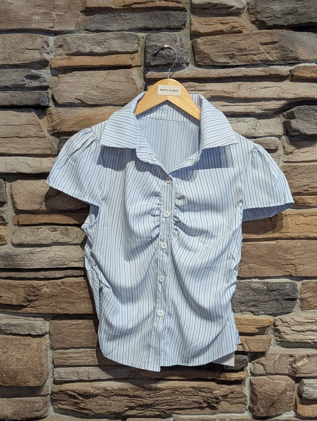 Short Sleeve Stripe Ruched Button Down