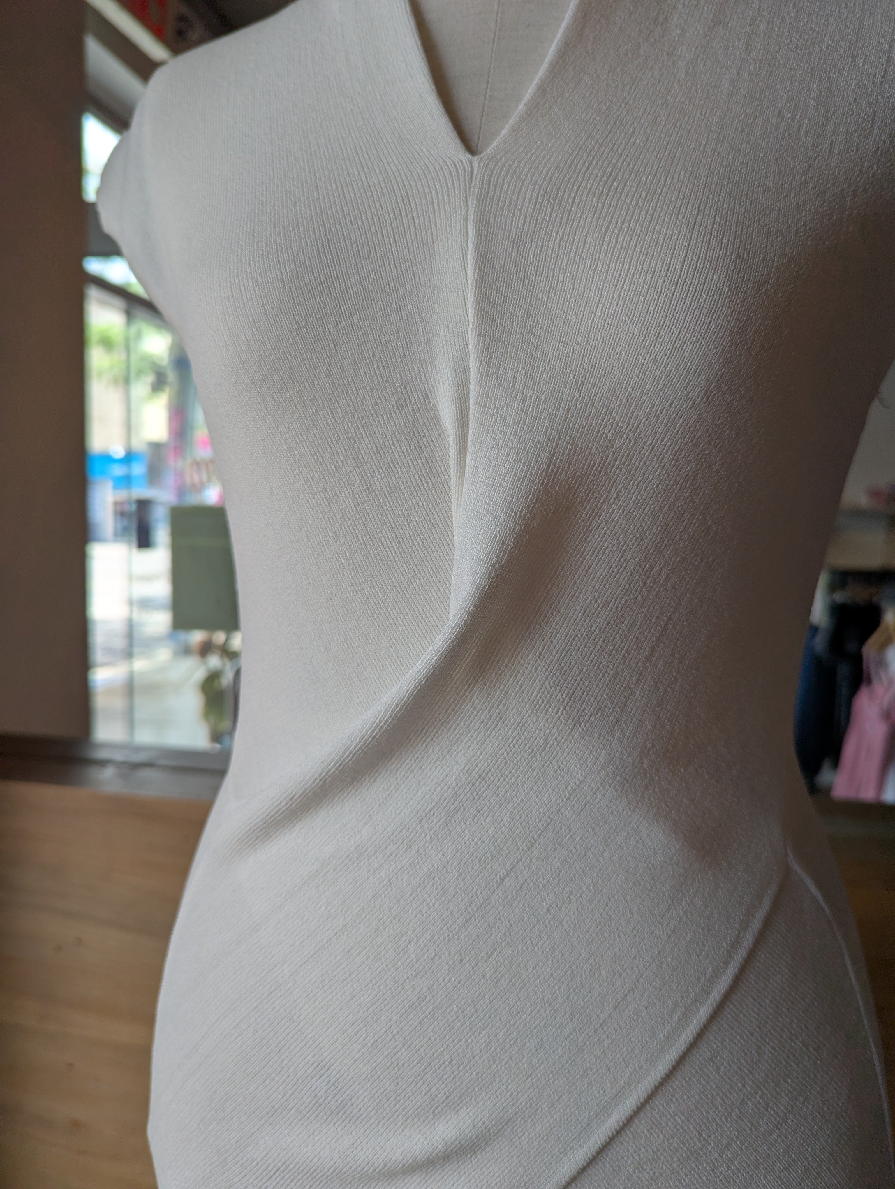 Minimal Sculpt Top