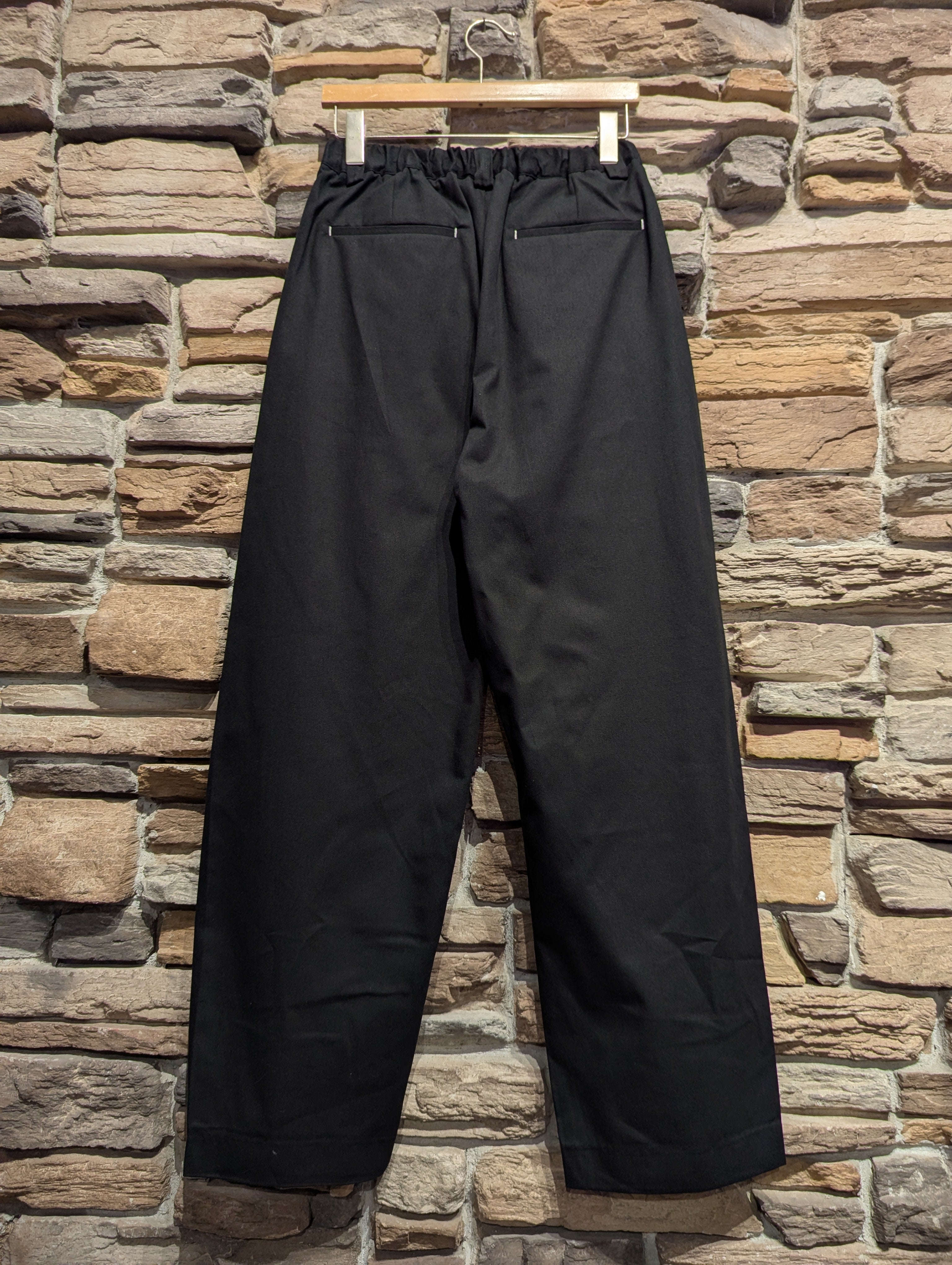 Volume Chino Pants