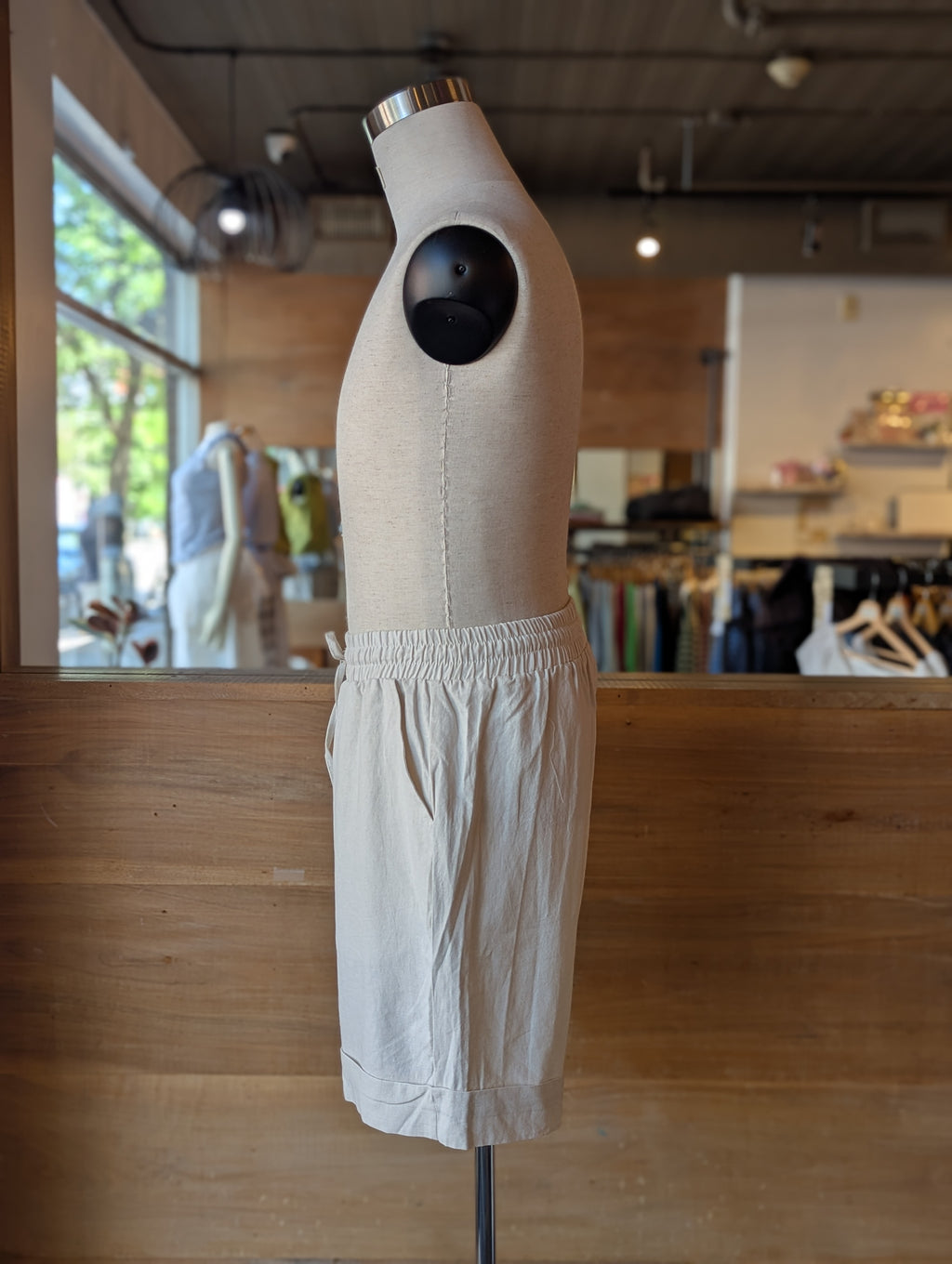 Weekend Ease Linen Shorts