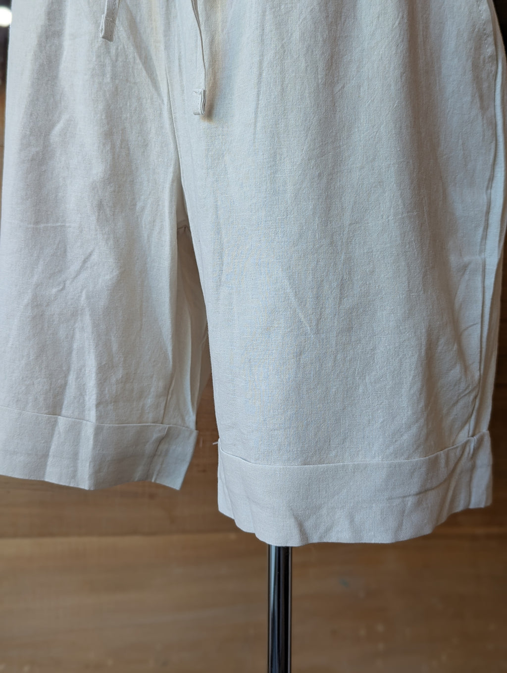 Weekend Ease Linen Shorts