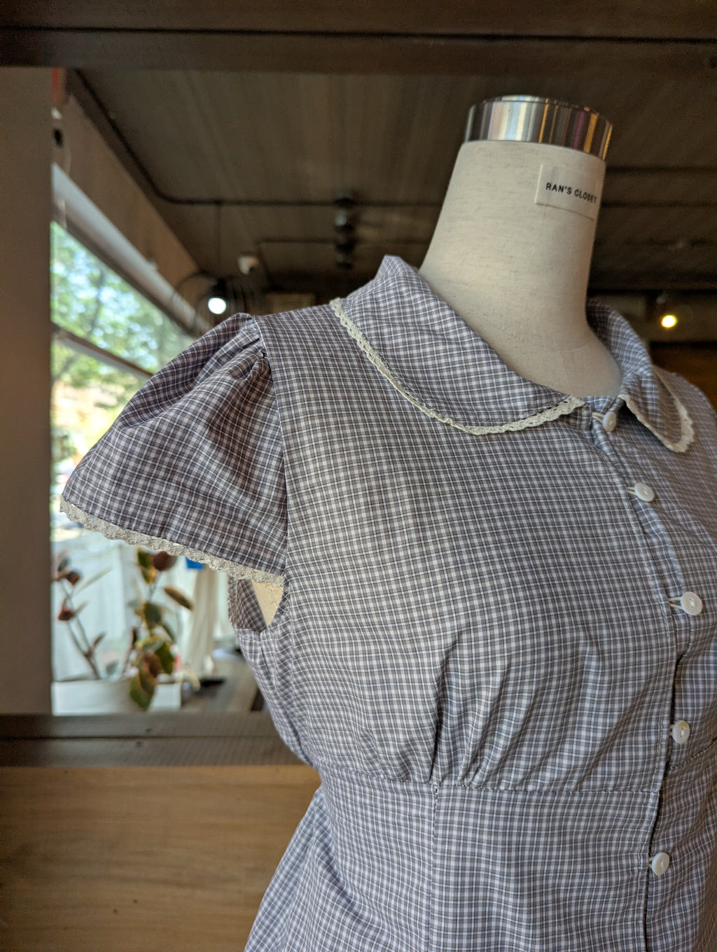 Cottage Keepsake Peter Pan Collar Tie Back Top