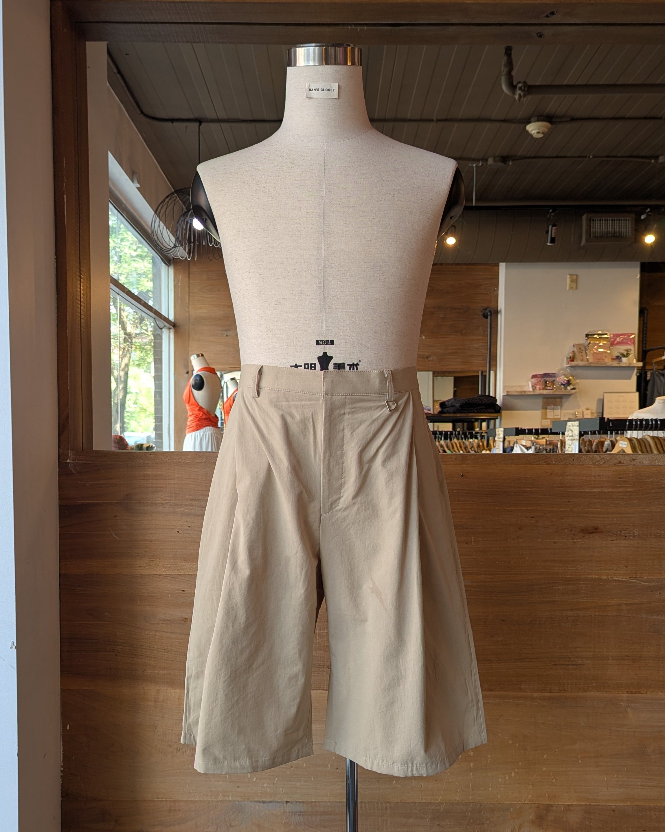 Form Pleated Shorts