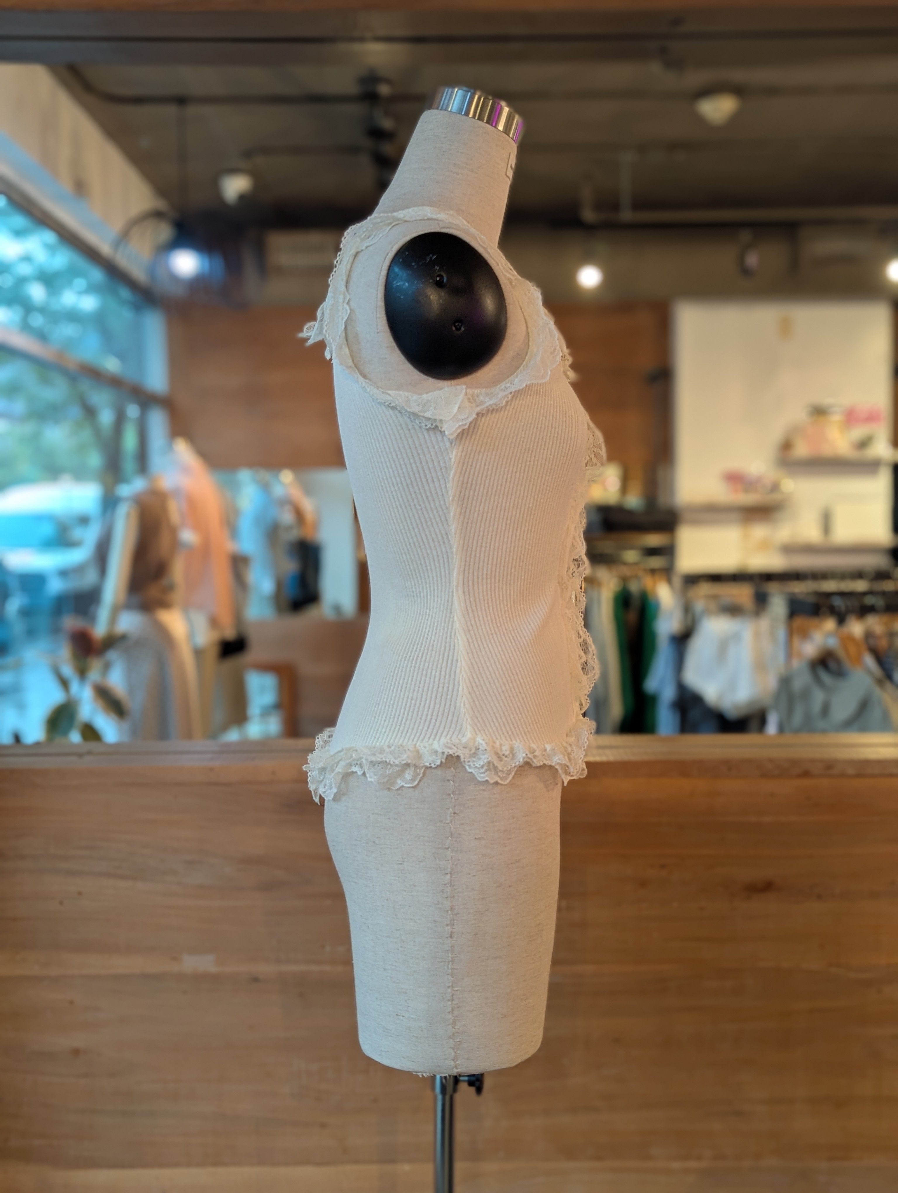 Petal Trim Tank Top